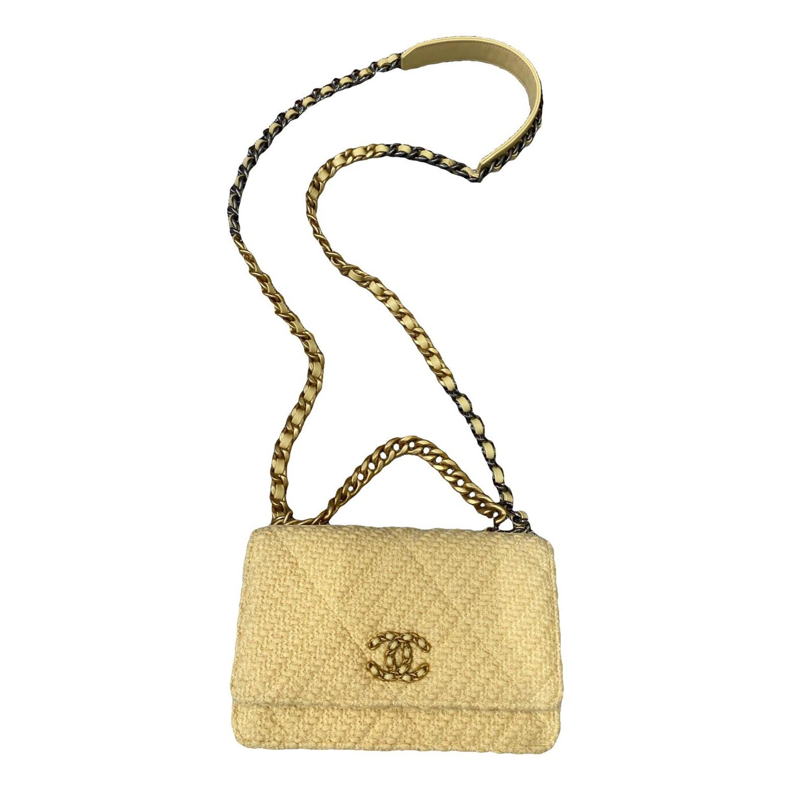 Wallet On Chain Chanel 19 cloth handbag