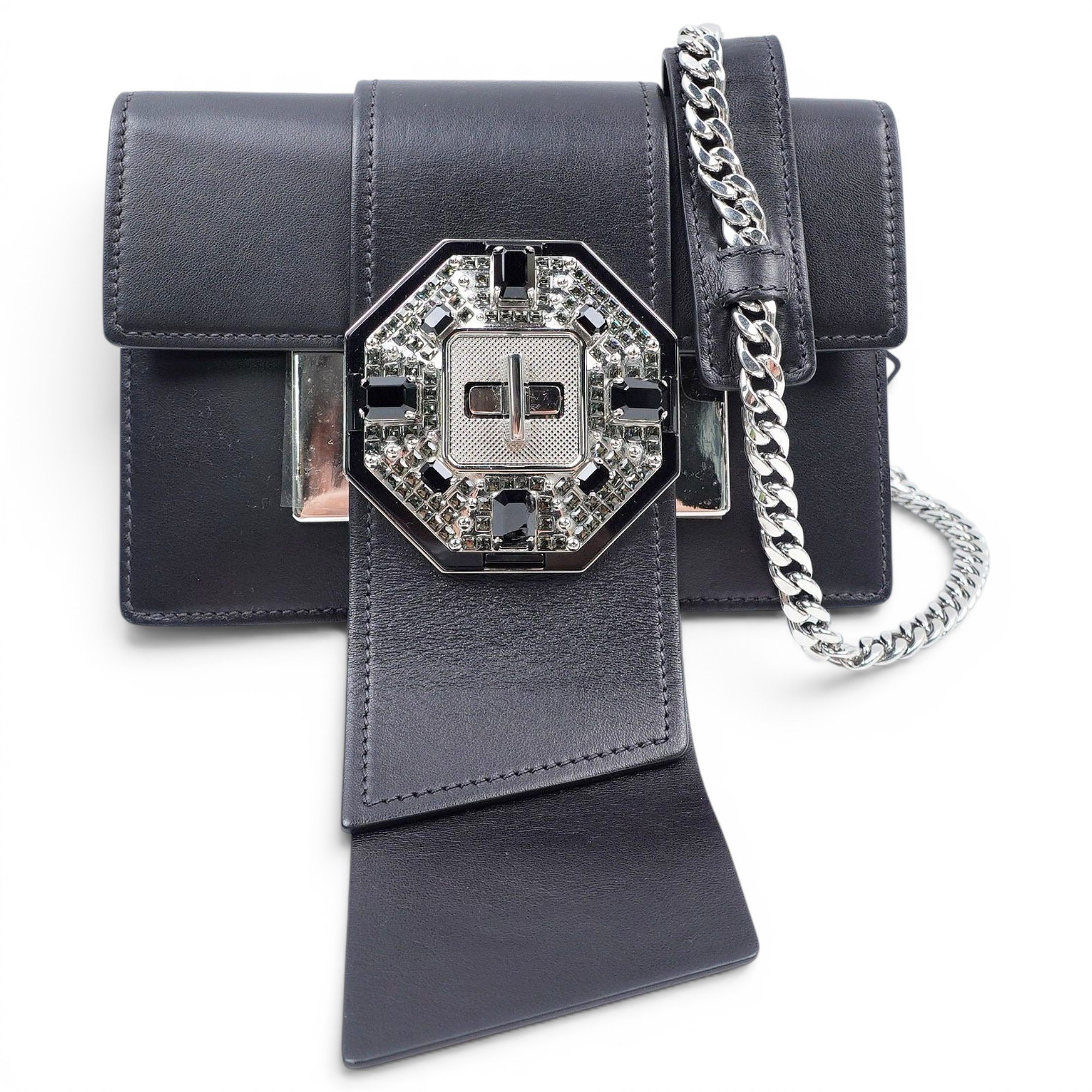 Ribbon leather handbag