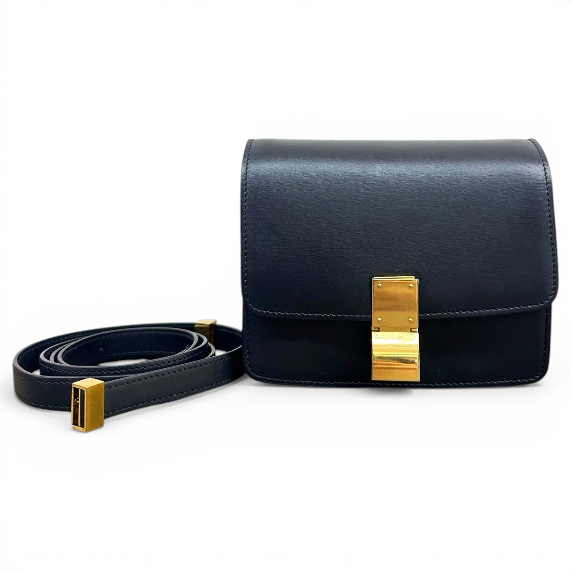 Classic leather handbag