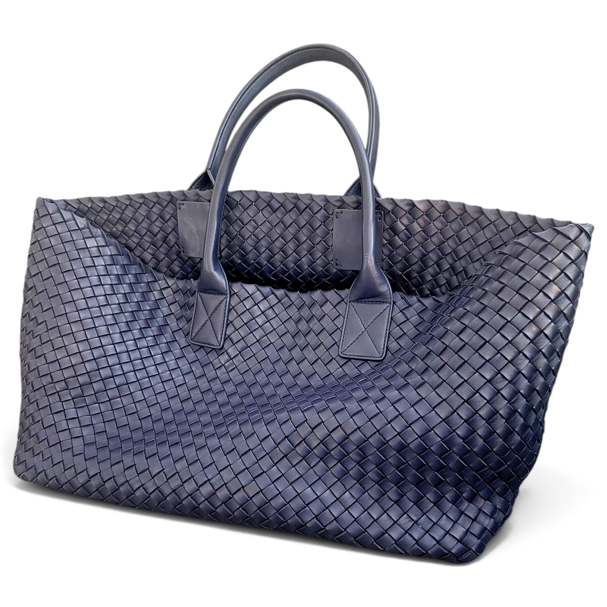 Bottega Veneta Cabat leather handbag