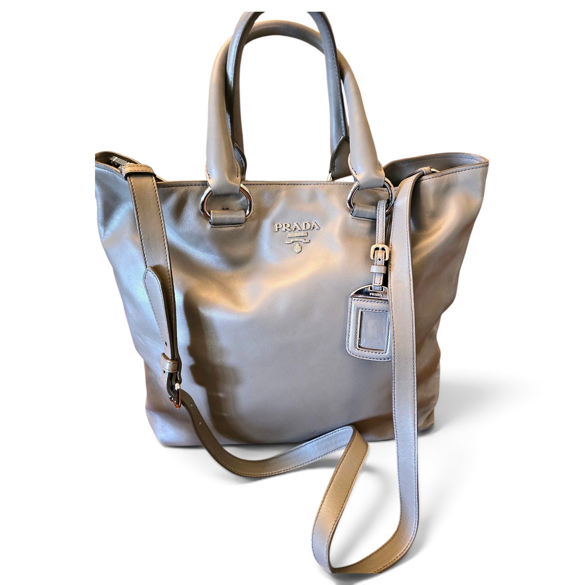 Leather tote