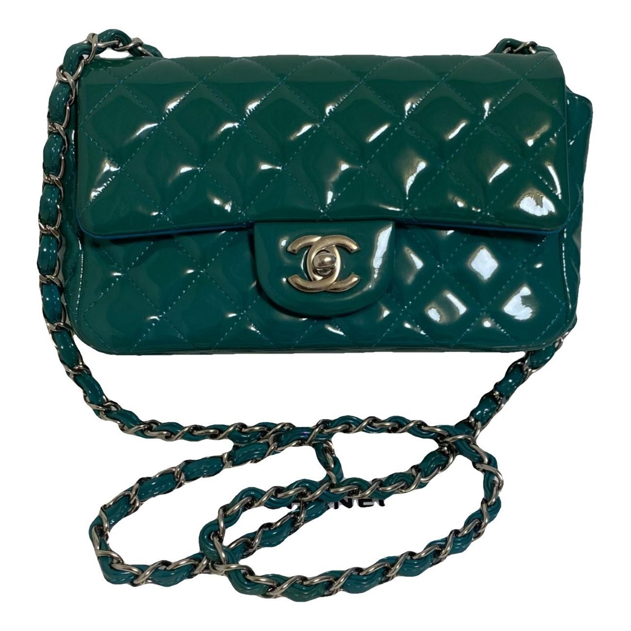 Timeless/Classique patent leather crossbody bag