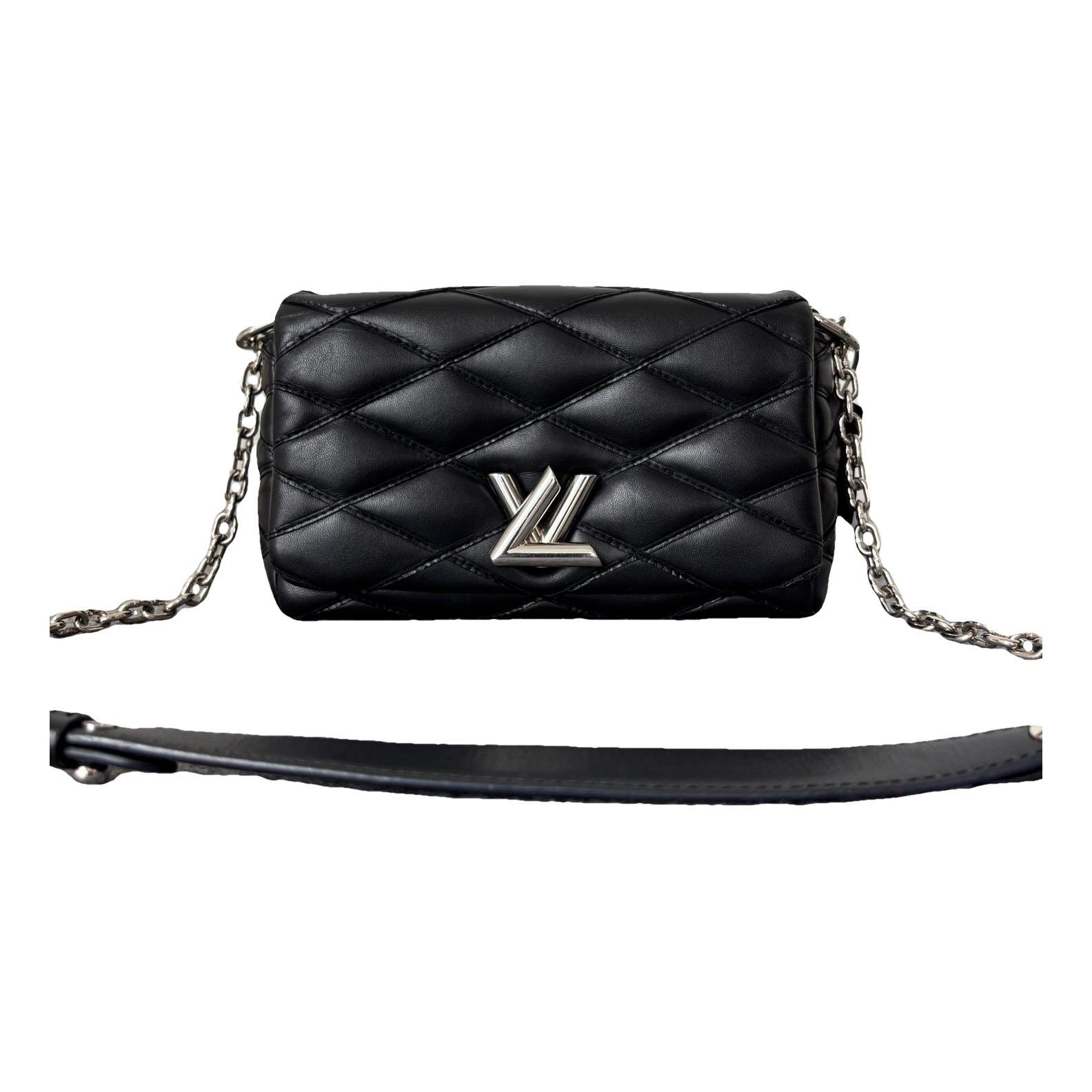 Twist leather handbag