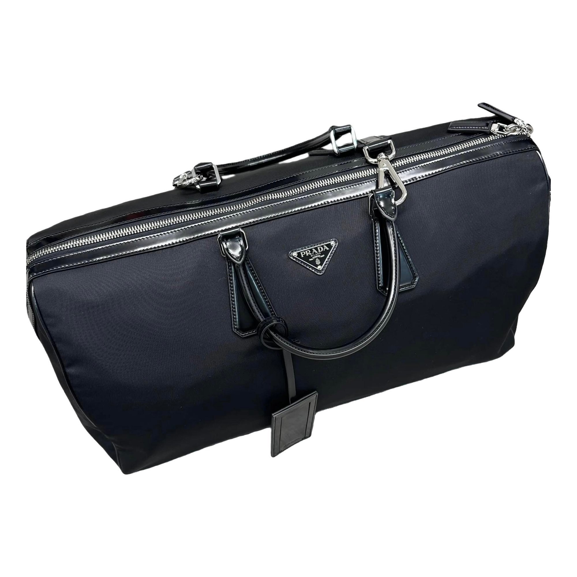 Leather travel bag