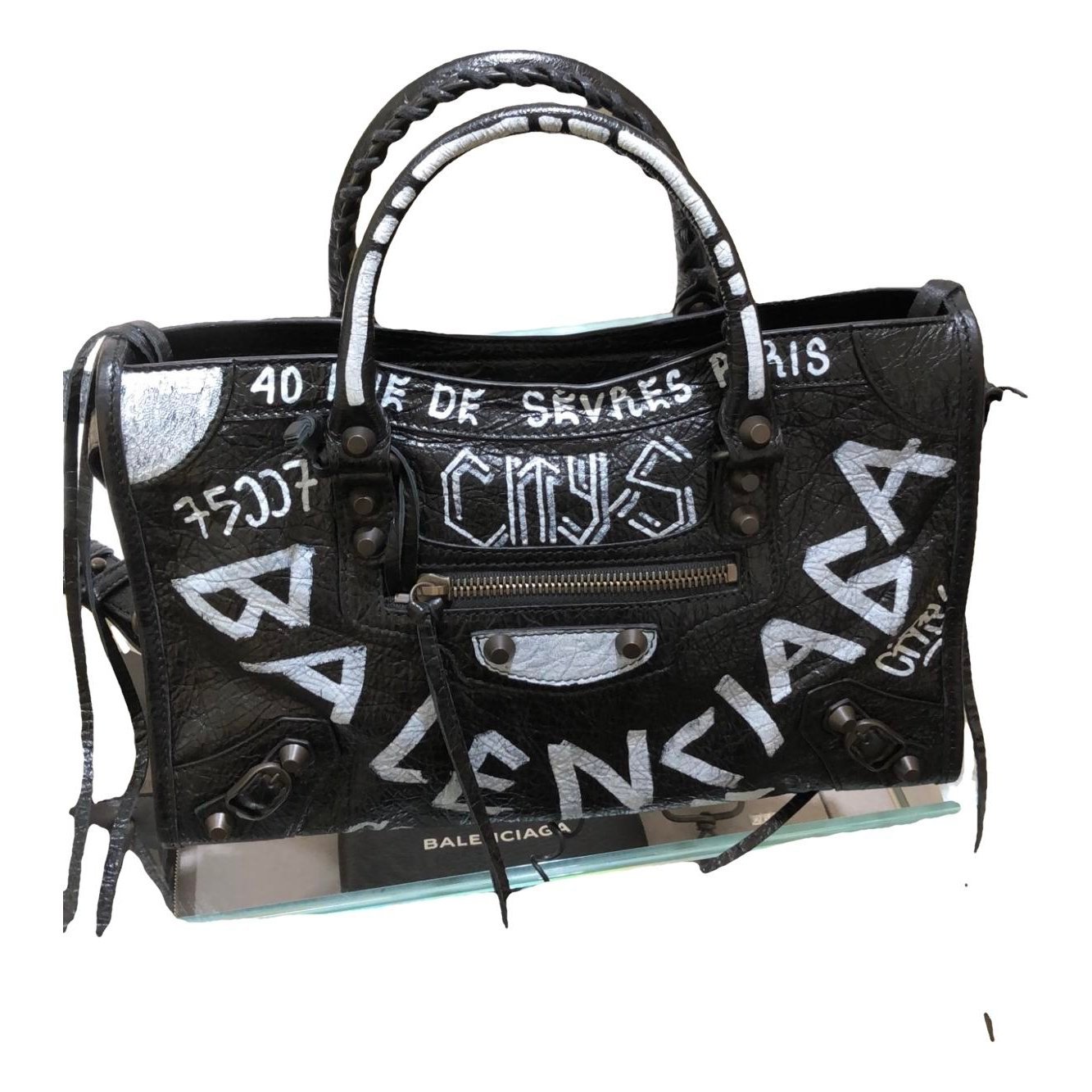 City leather handbag