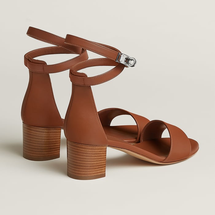 Gold Nuba 50 샌들