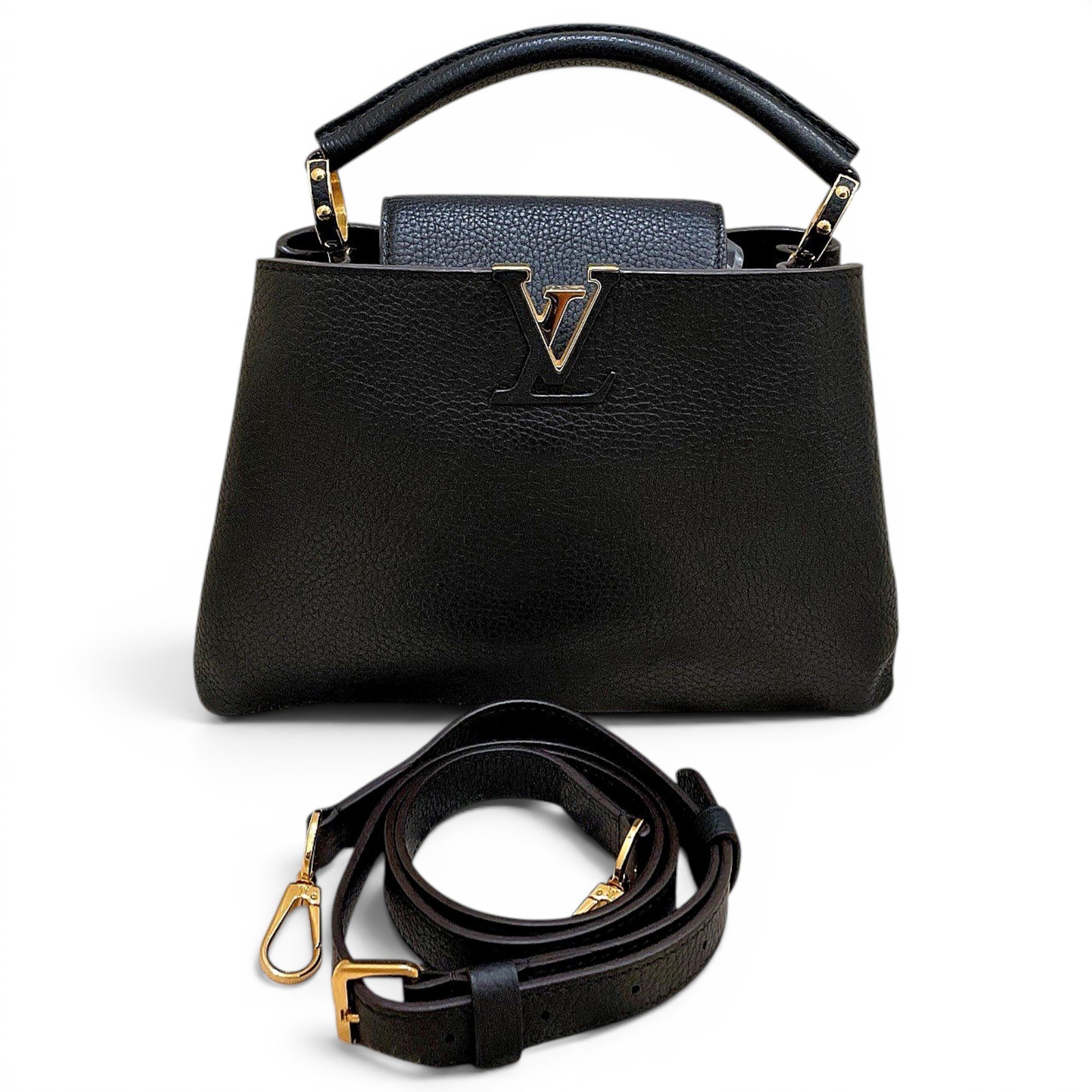 Capucines leather handbag