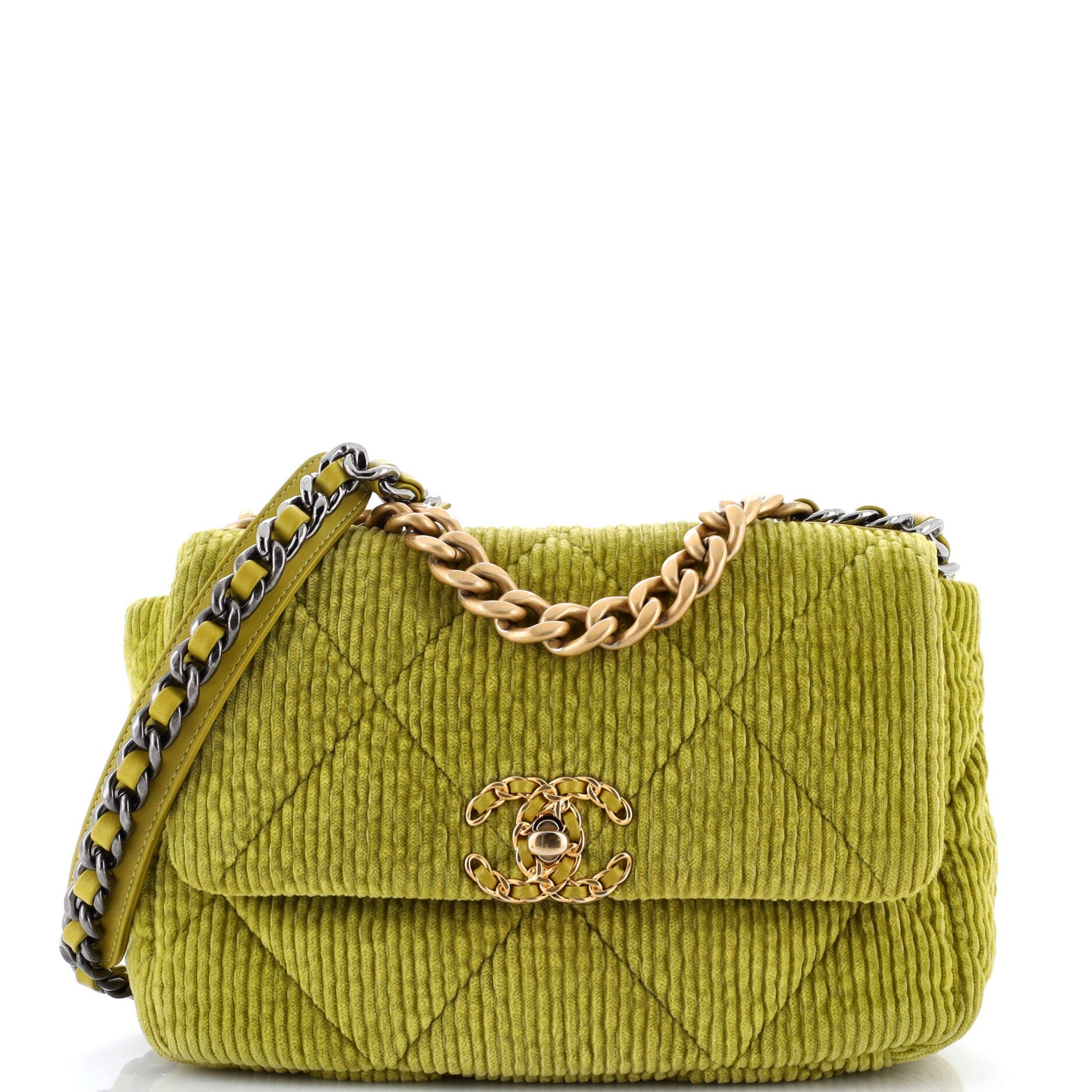 19 Flap Bag Quilted Corduroy Medium