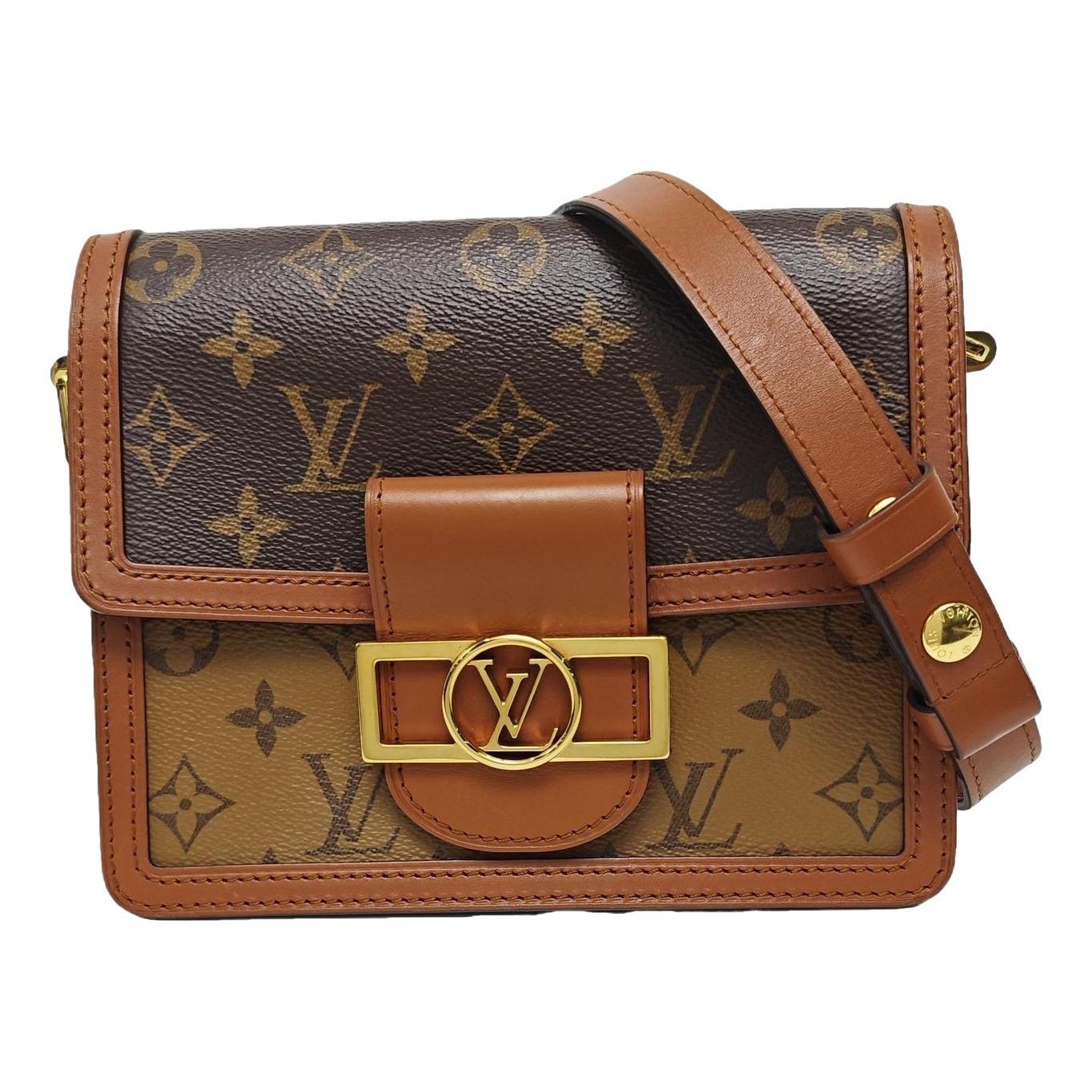 Dauphine leather handbag