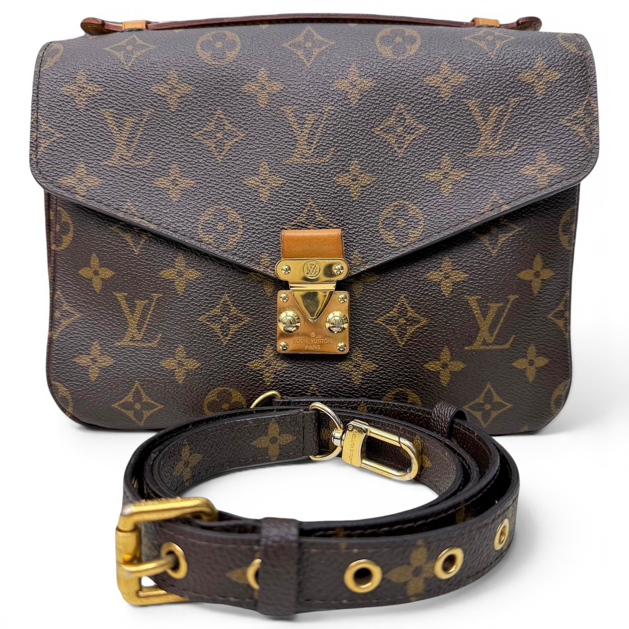 Metis leather handbag