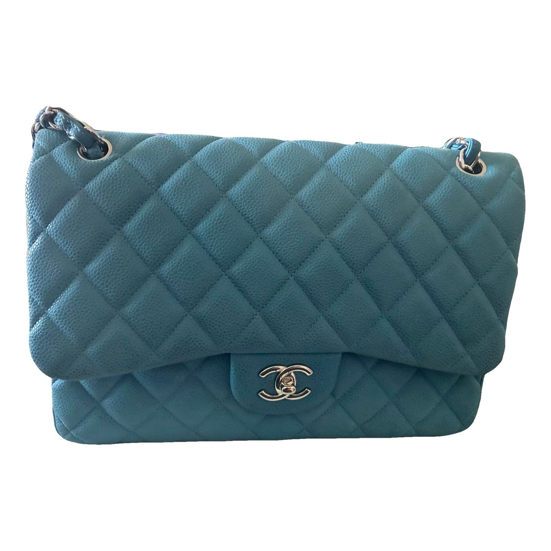 Timeless/Classique leather crossbody bag