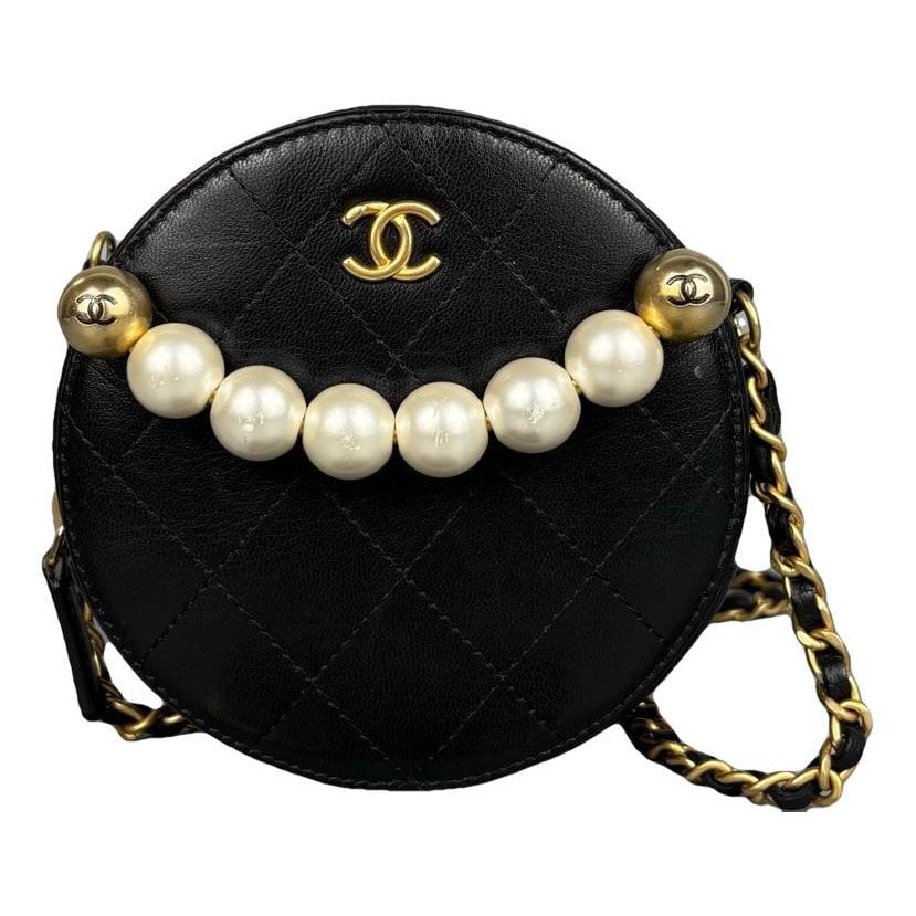 Chanel 19 patent leather handbag