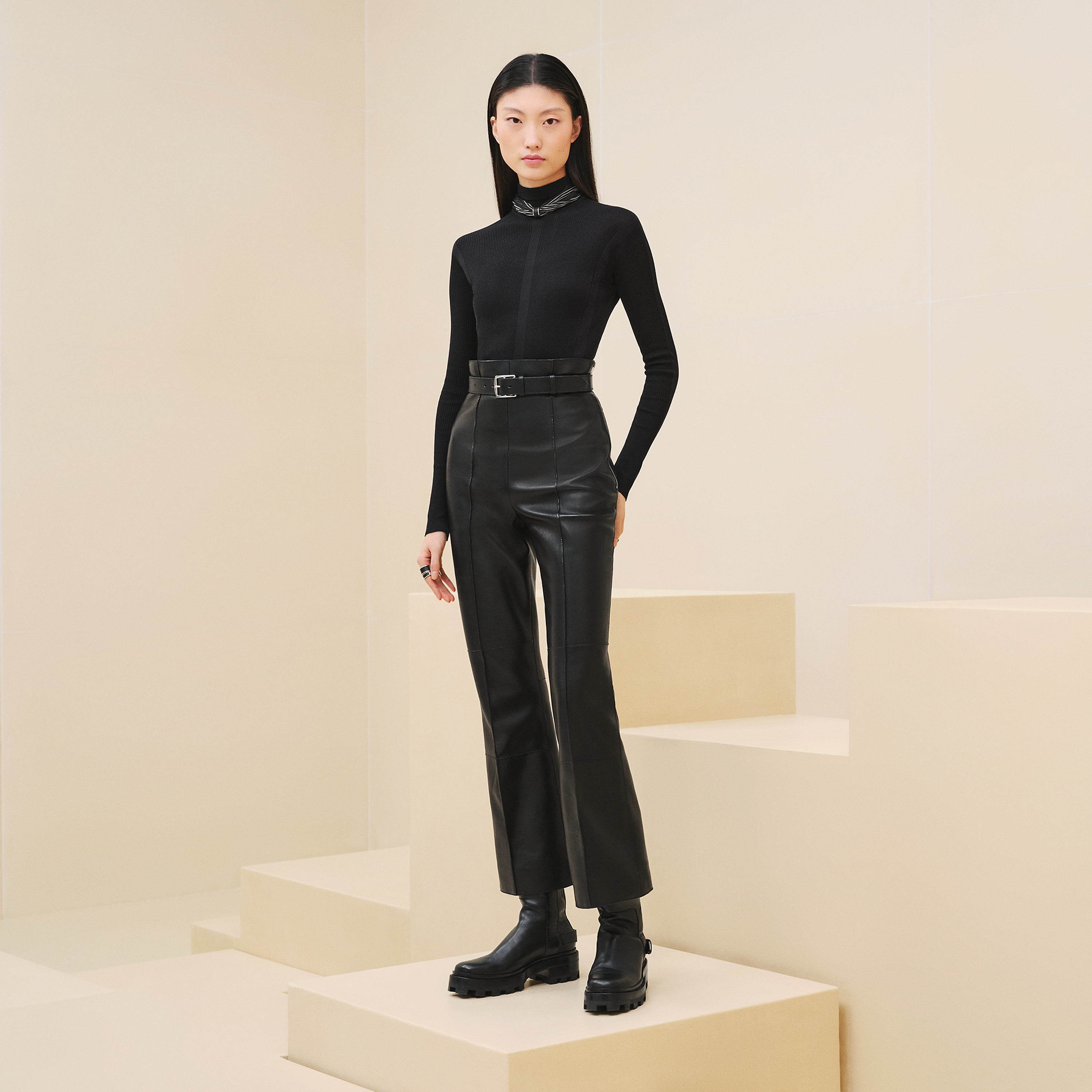 Bootcut pants