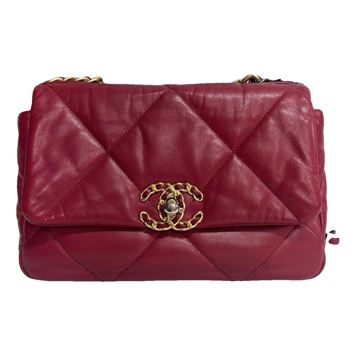 Chanel 19 leather handbag