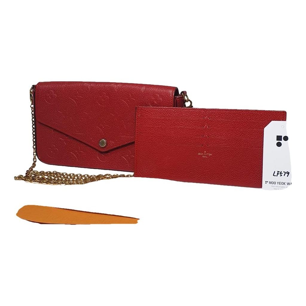 Leather handbag