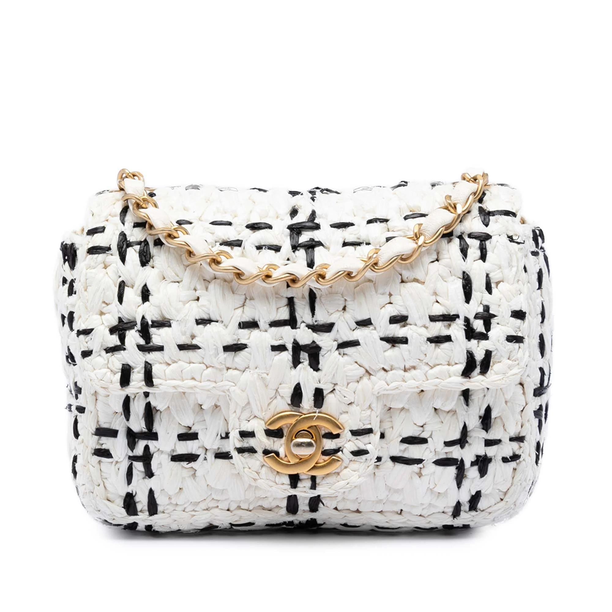 Timeless/Classique leather crossbody bag
