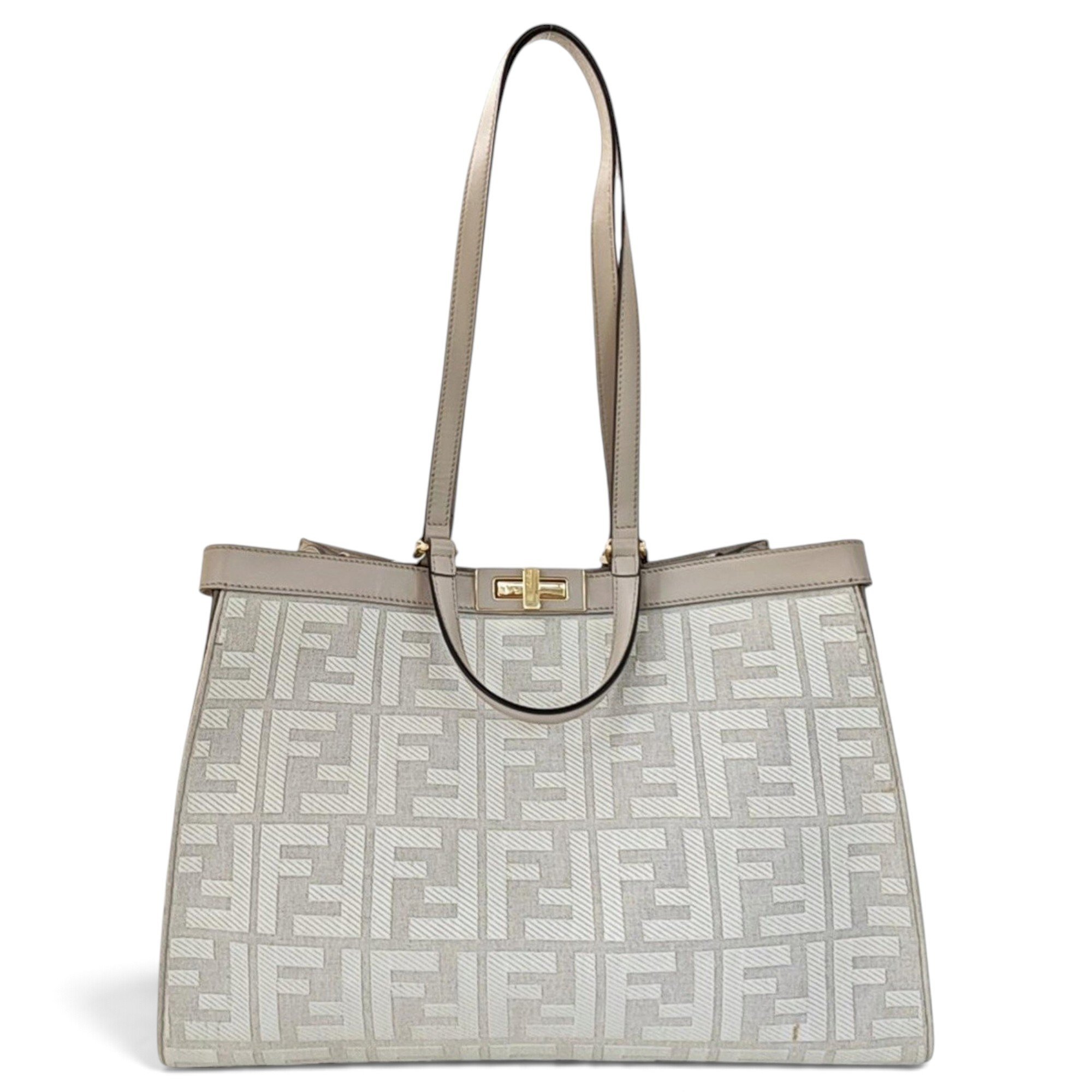 Peekaboo cloth handbag
