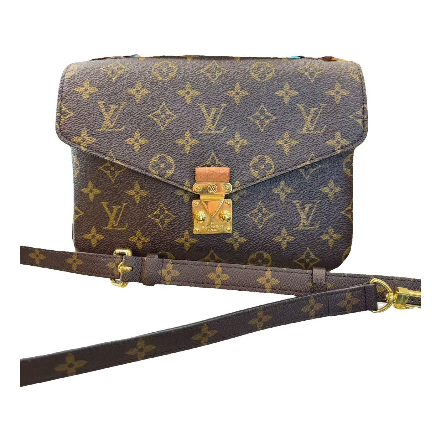 Metis leather handbag