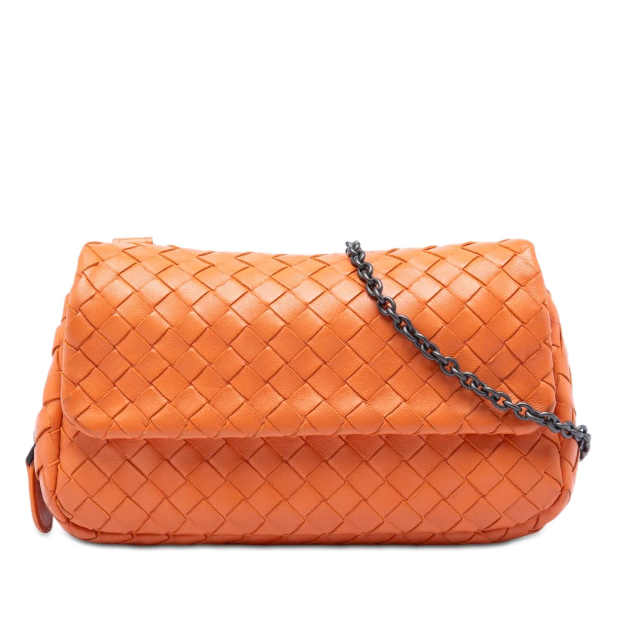 Veneta leather crossbody bag