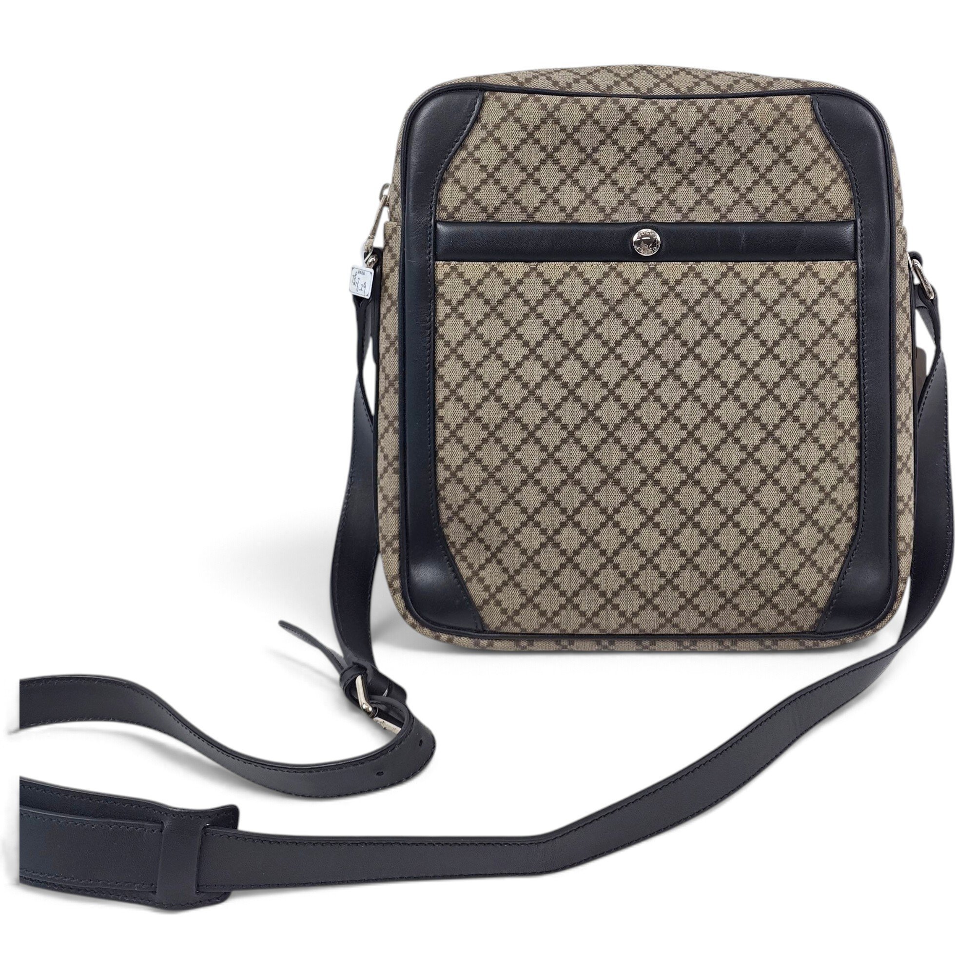 Cloth crossbody bag