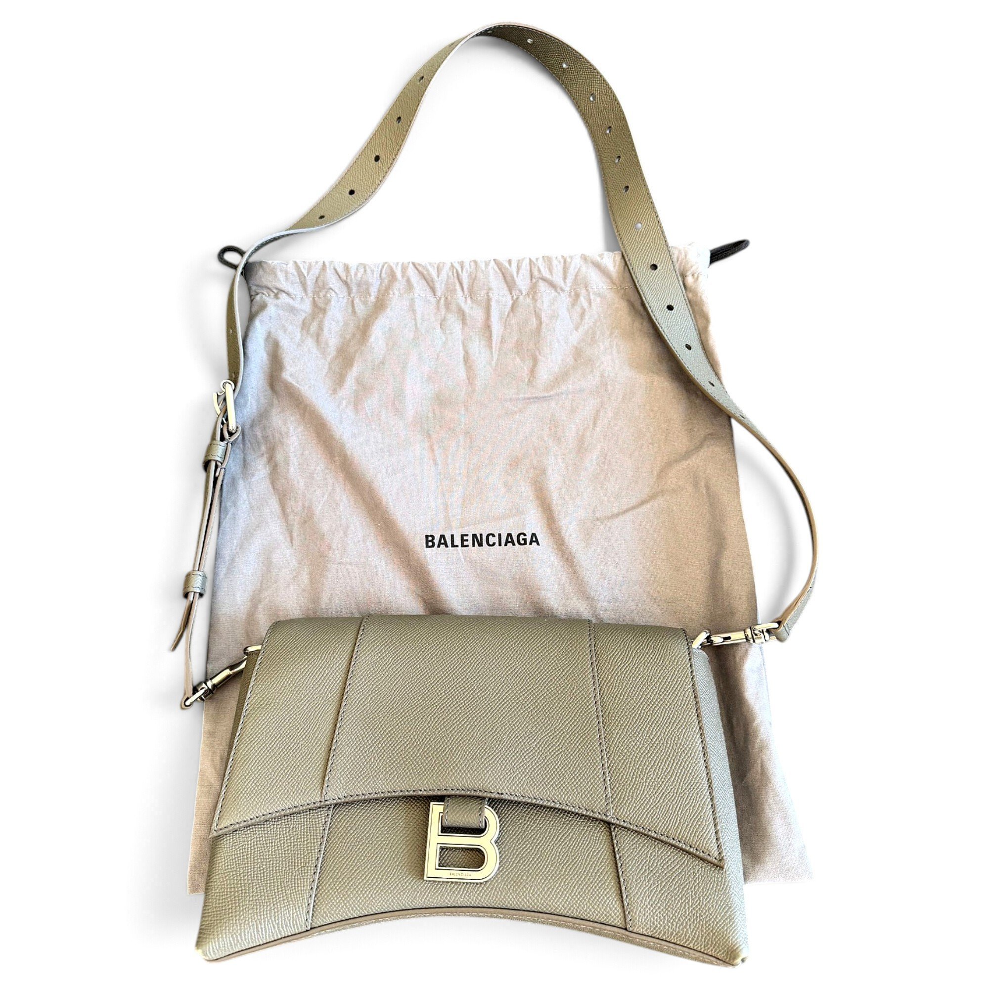 Downtown leather bag