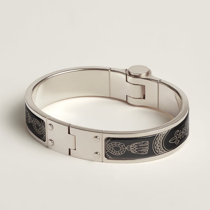 Grand Apparat Hinged Bracelet