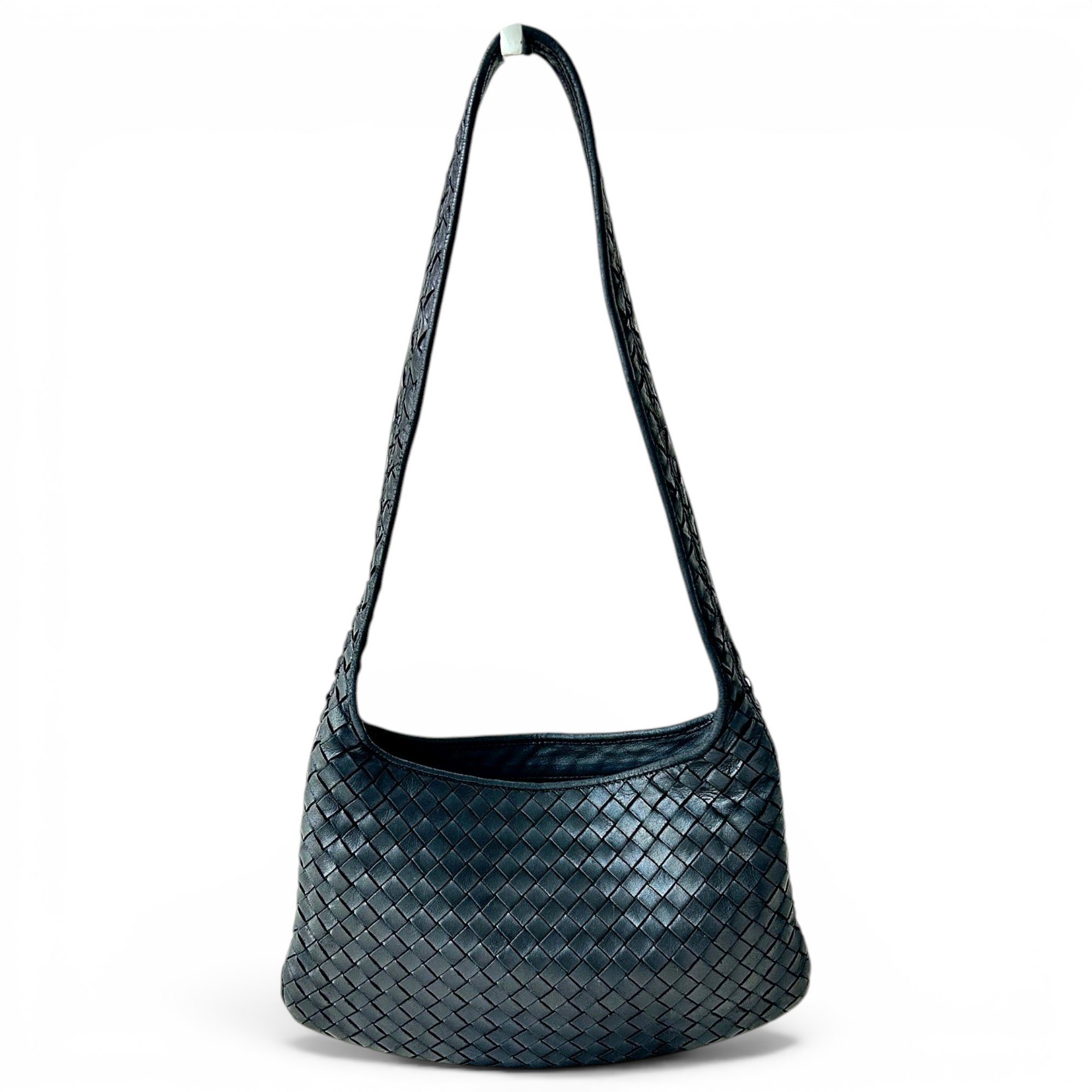Veneta leather handbag