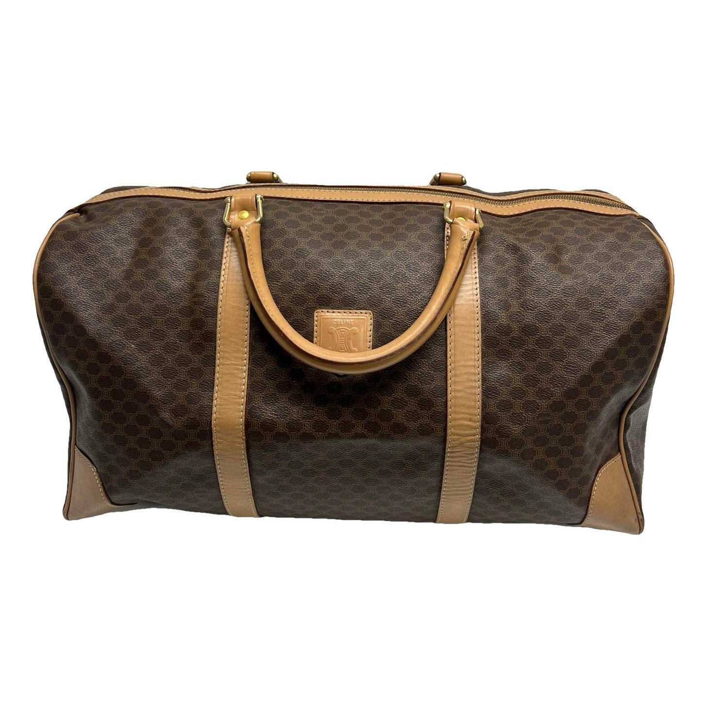 Leather travel bag