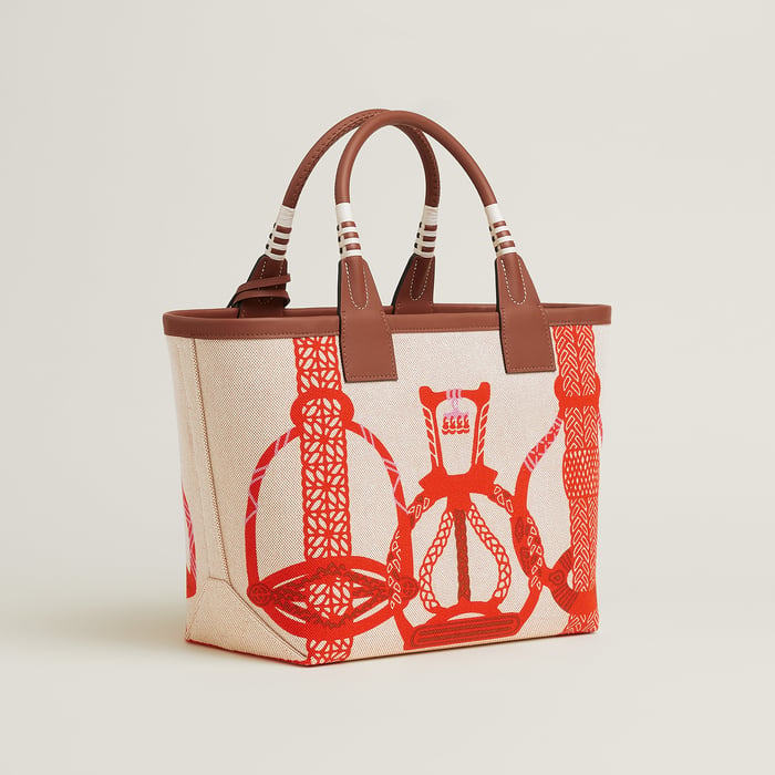 Steeple 25 Bag