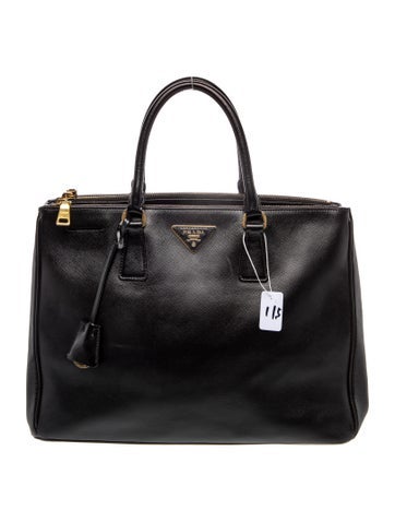 Saffiano Leather Galleria Double Zip Large