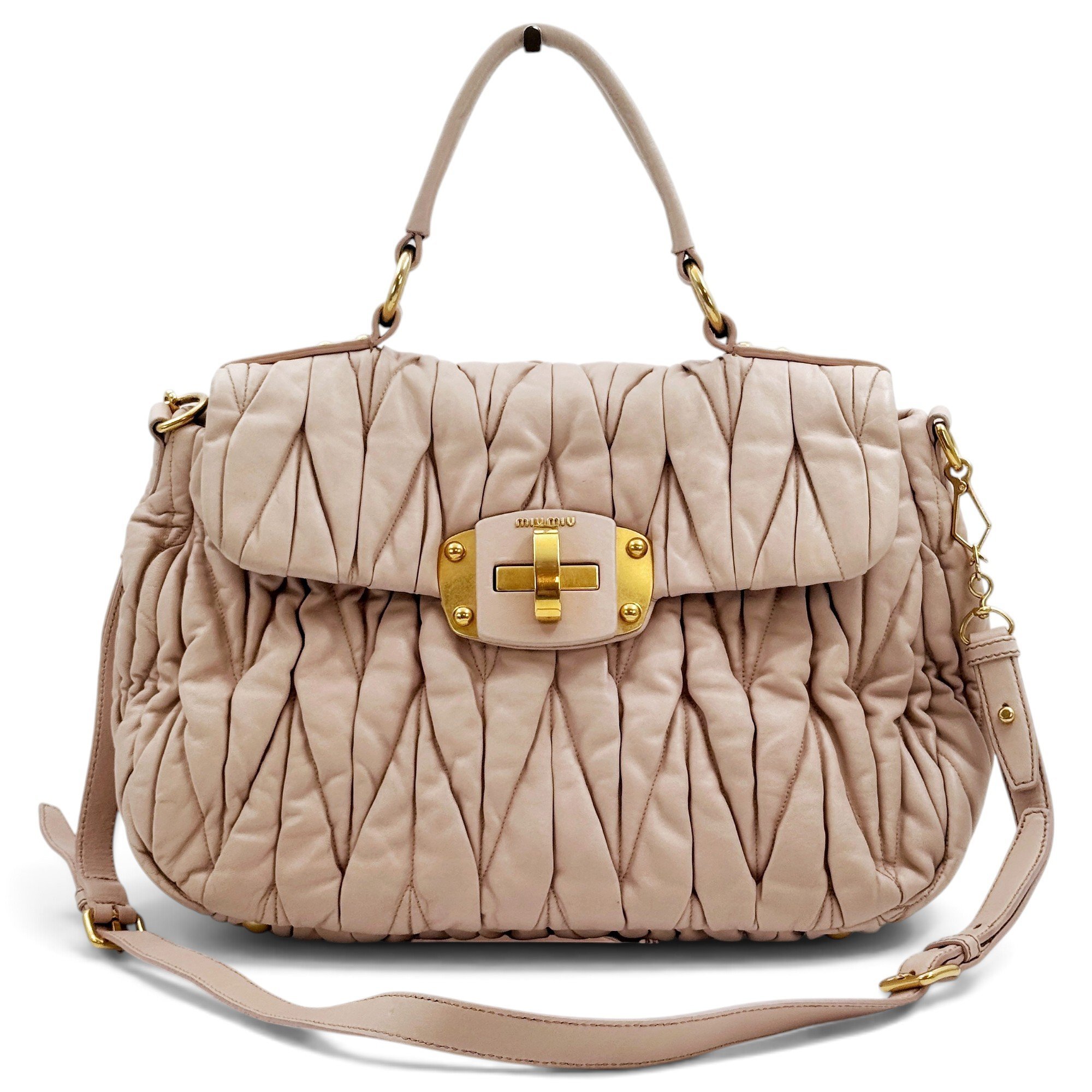 Matelassé leather handbag