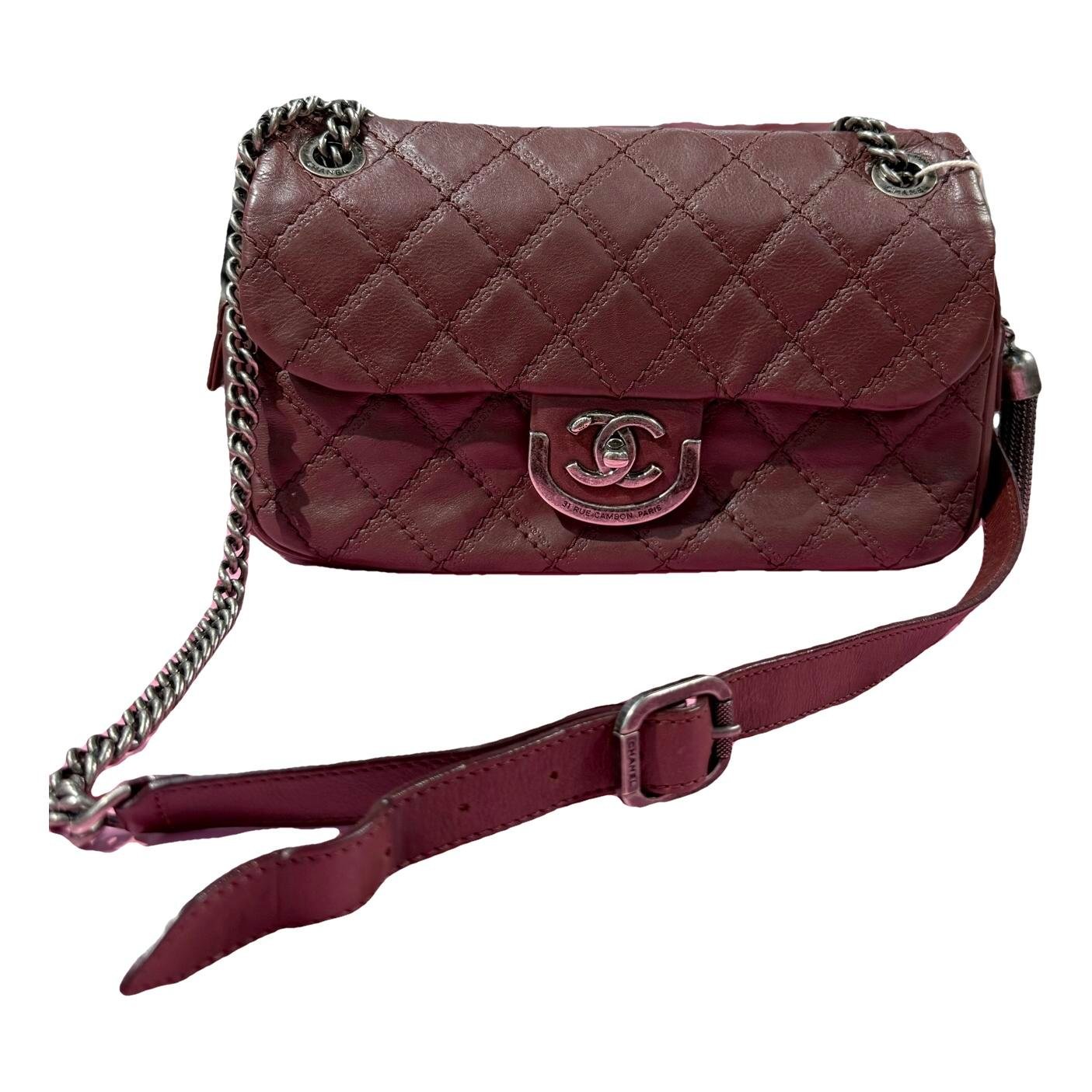 Trendy CC Flap leather handbag