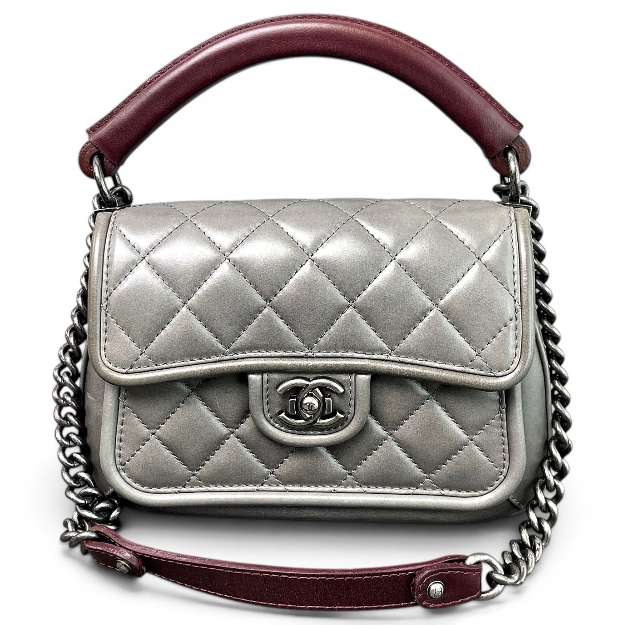Timeless/Classique leather handbag