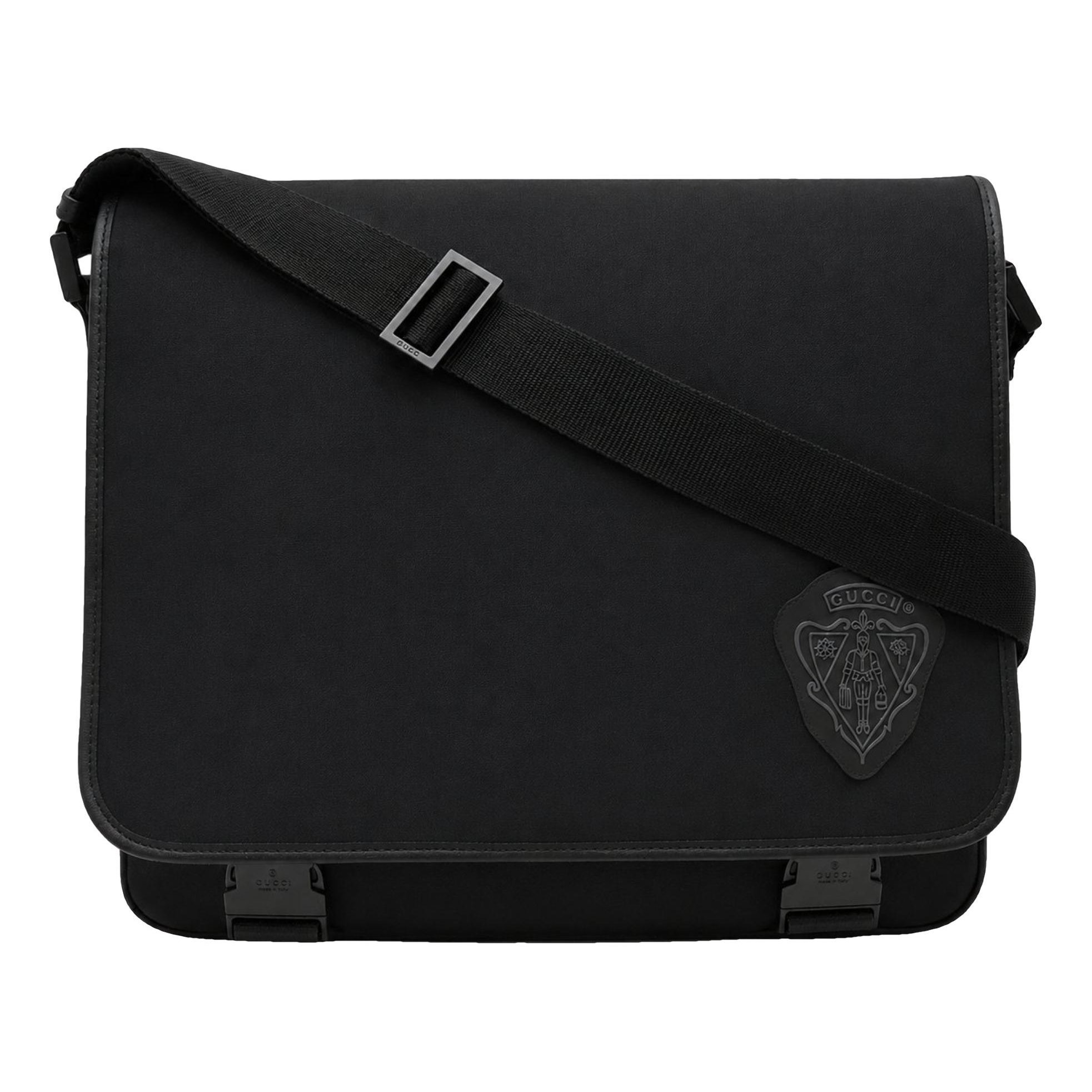 Hysteria cloth crossbody bag