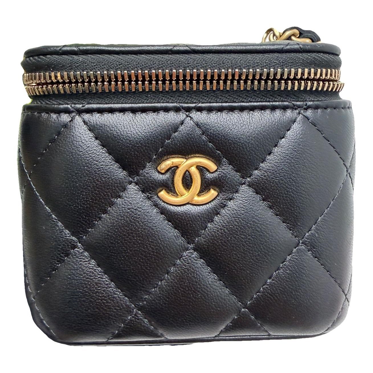 Trendy CC Vanity leather handbag