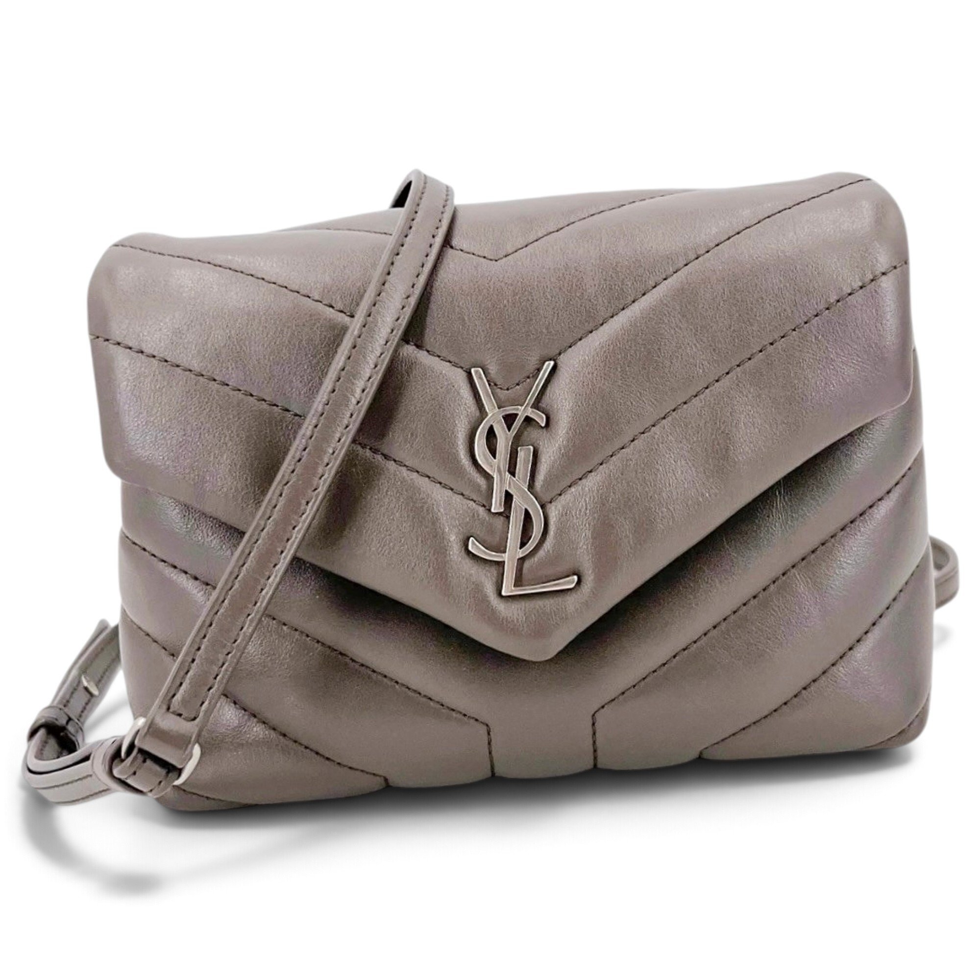 Saint Laurent Loulou leather handbag