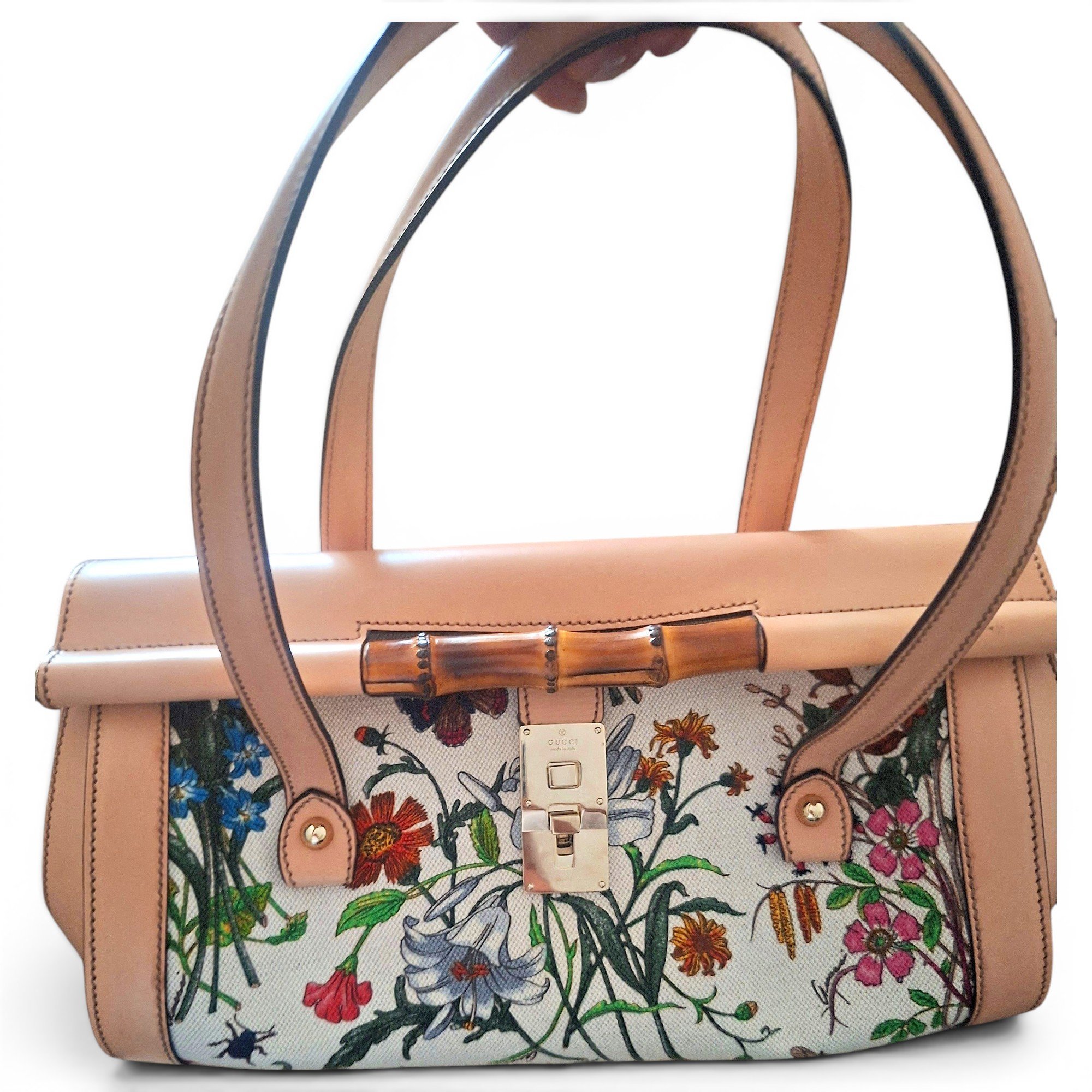 Leather handbag