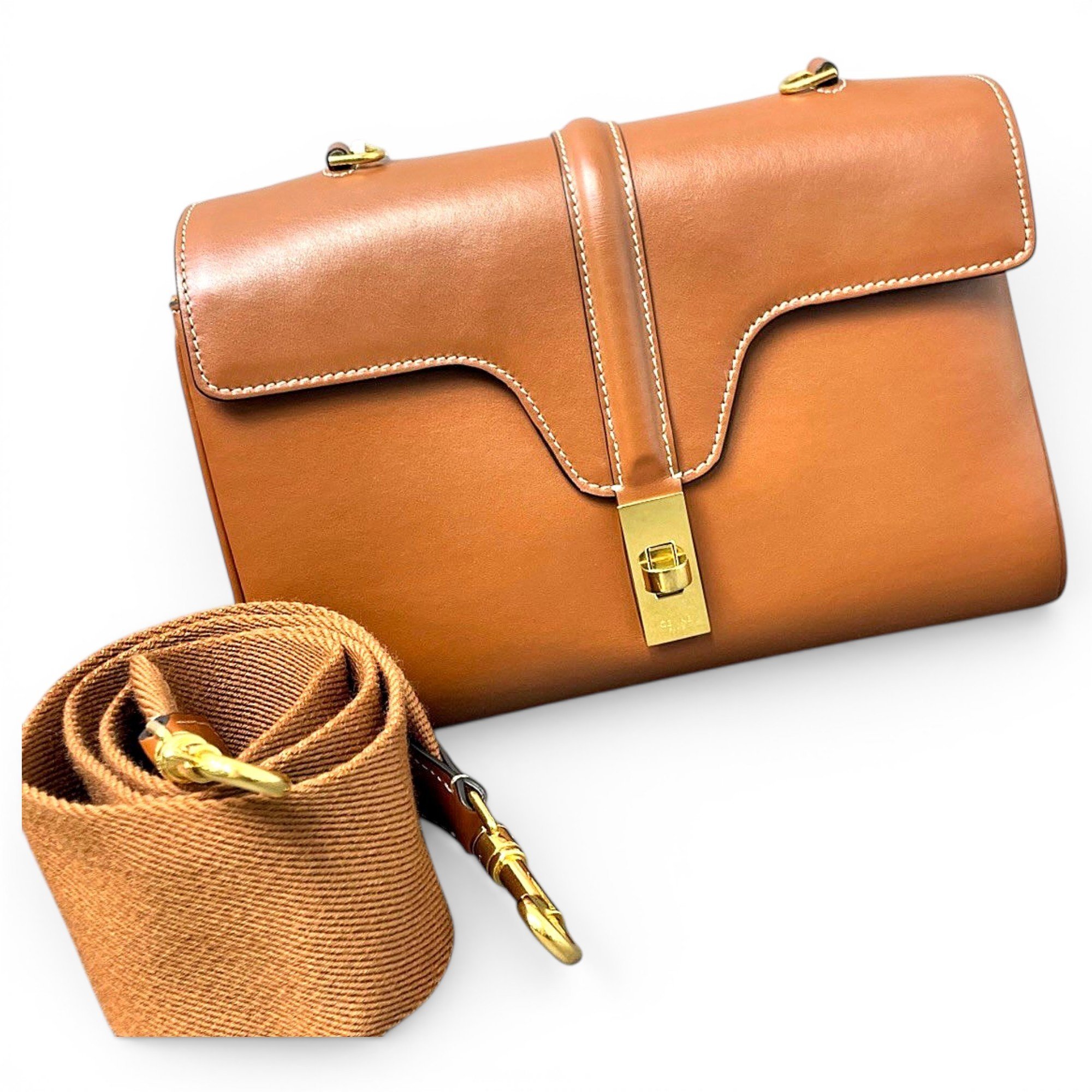 Sac 16 leather handbag