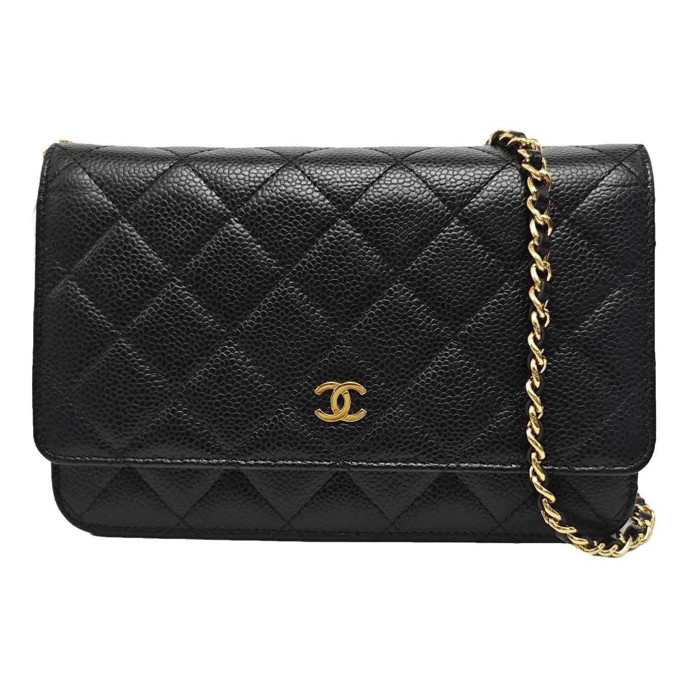 Wallet On Chain Timeless/Classique leather crossbody bag