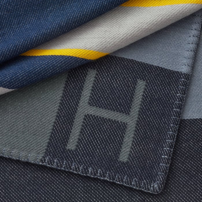 Bleu Nuit Avalon Cab Blanket