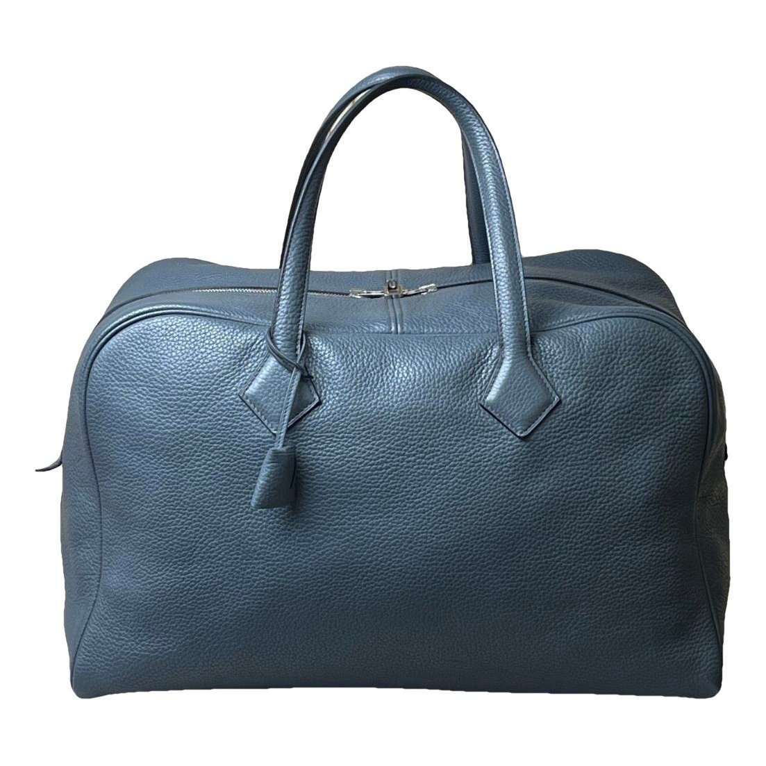 Victoria leather handbag