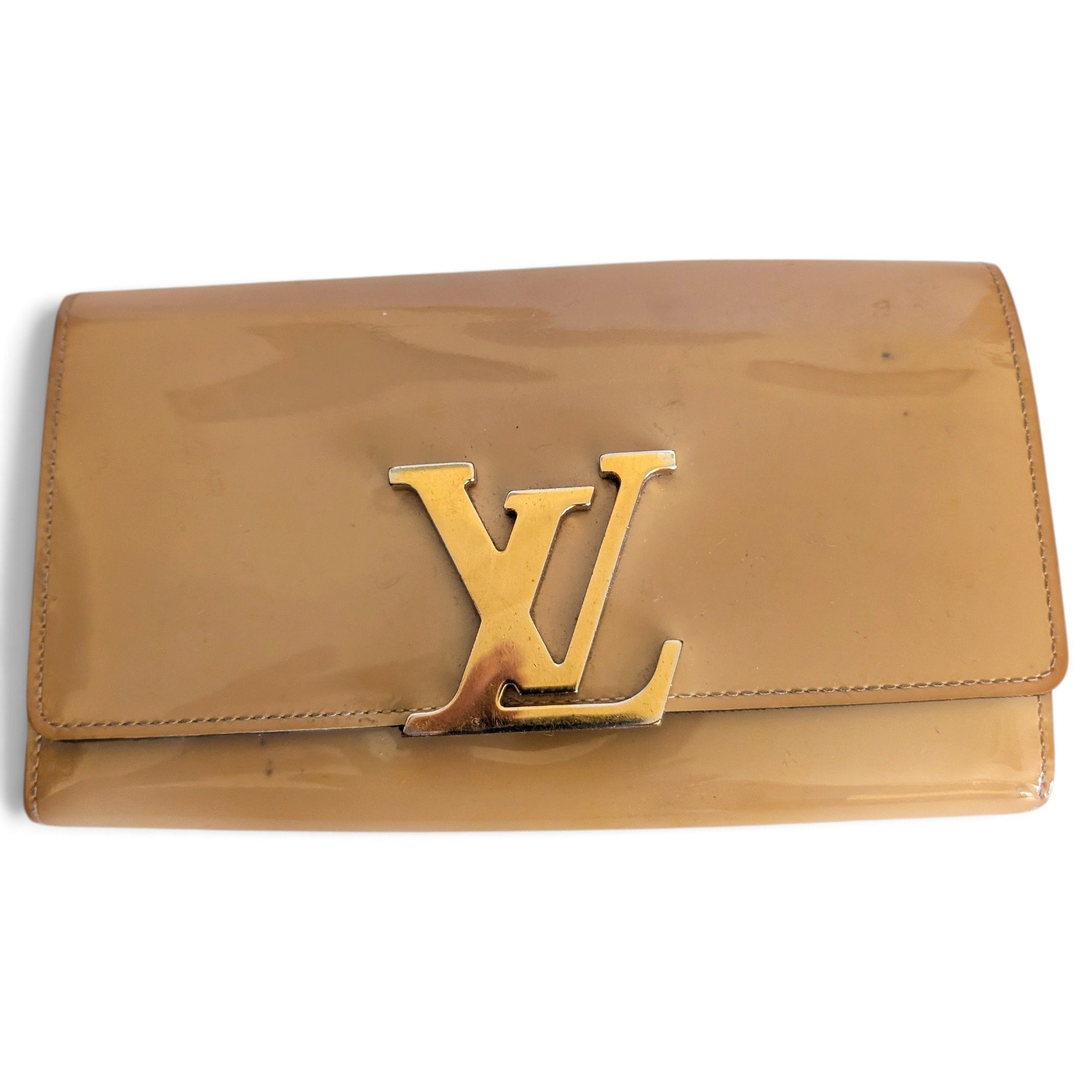 Patent leather handbag