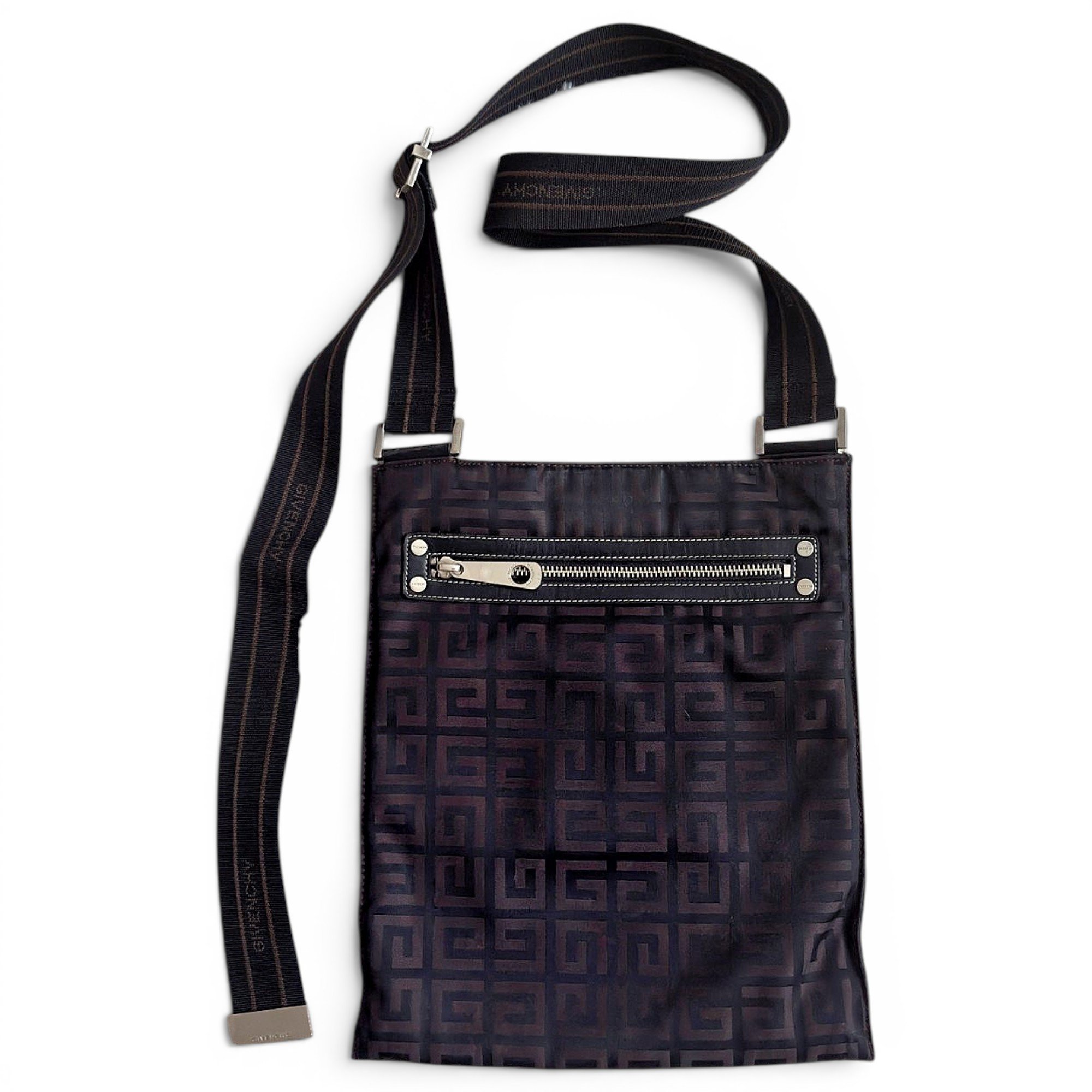 4G leather handbag