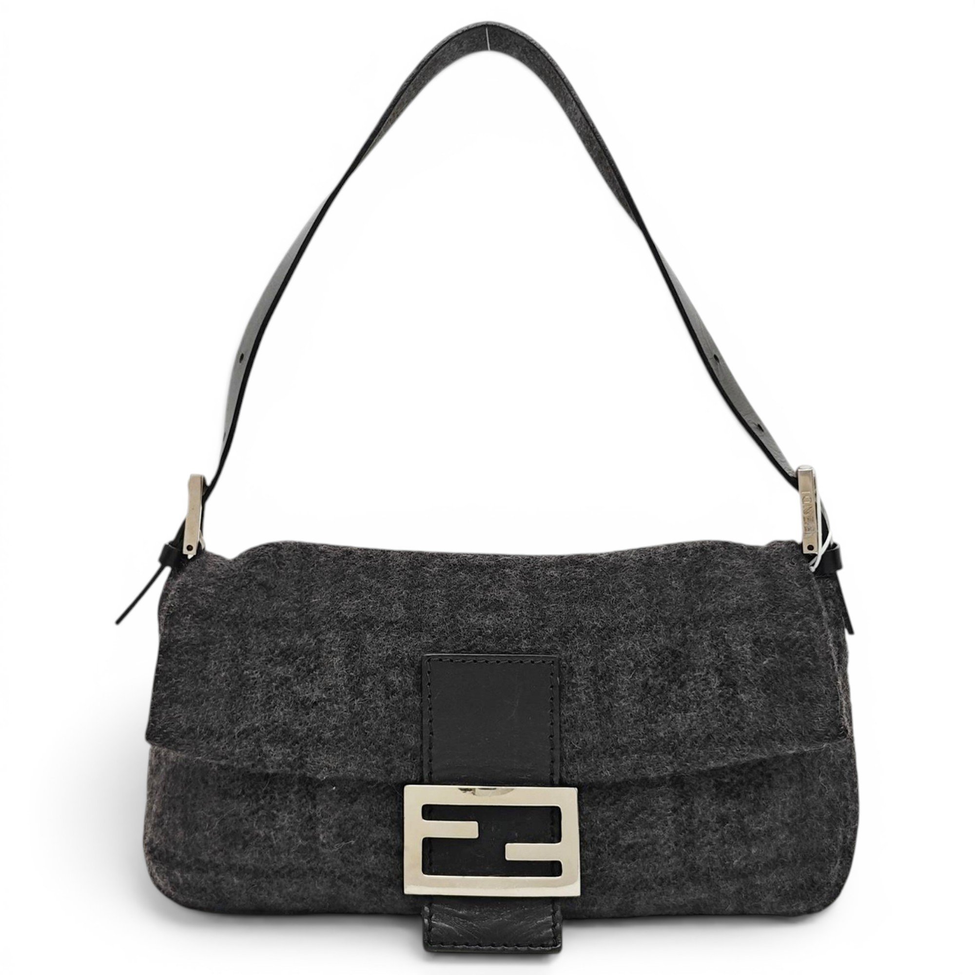 Baguette cloth handbag
