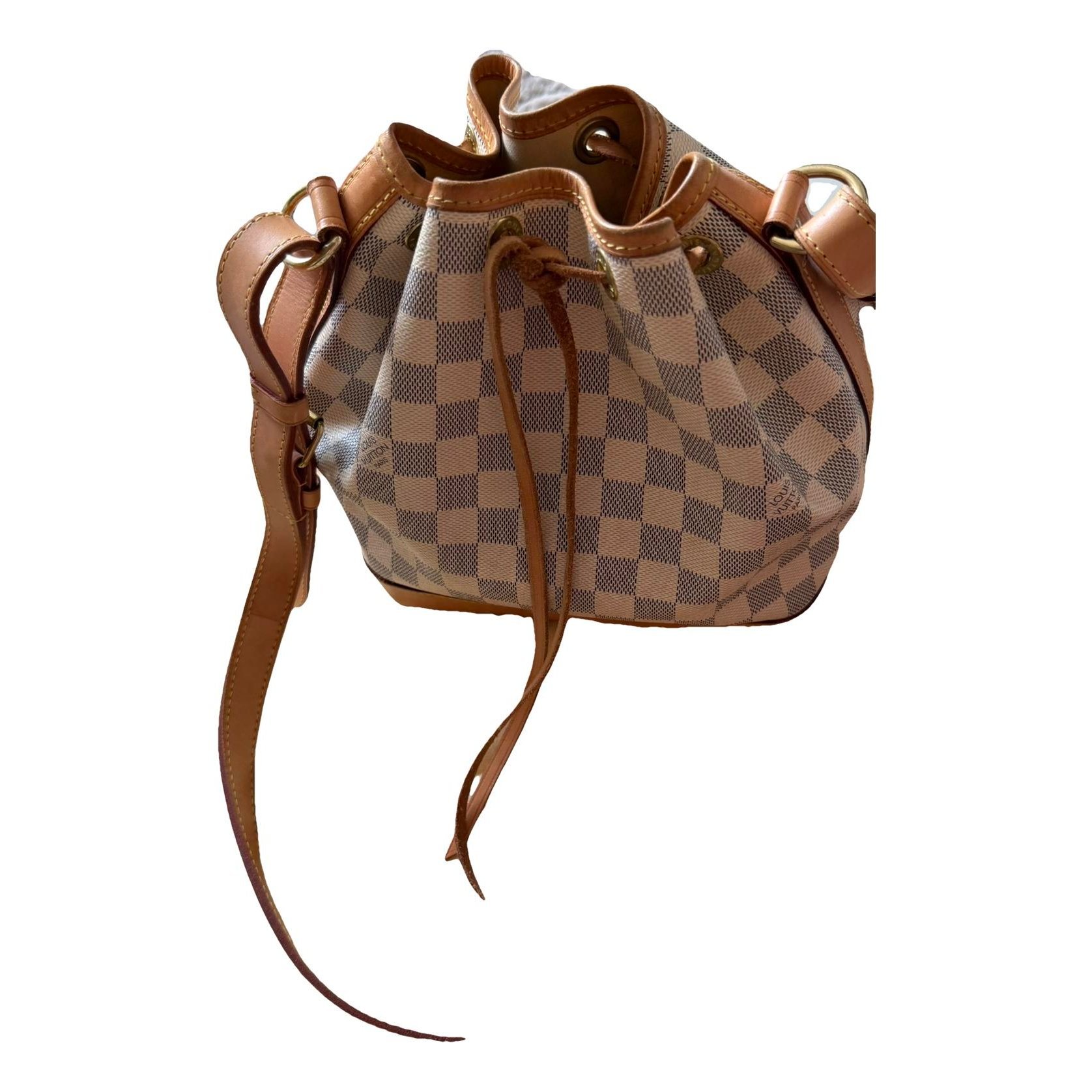 Noé leather handbag