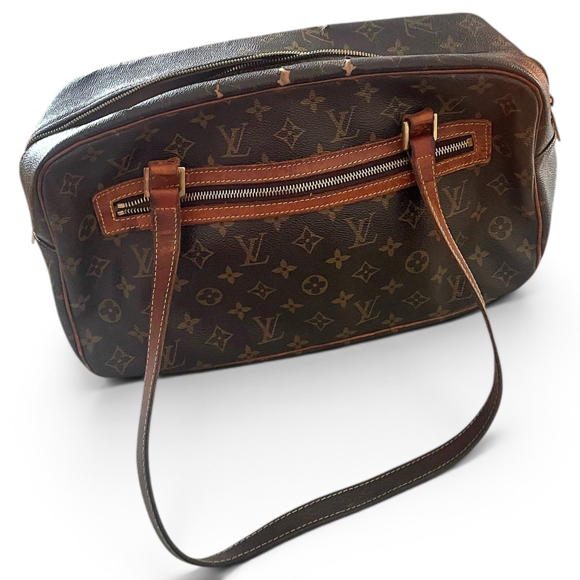 Cite leather handbag