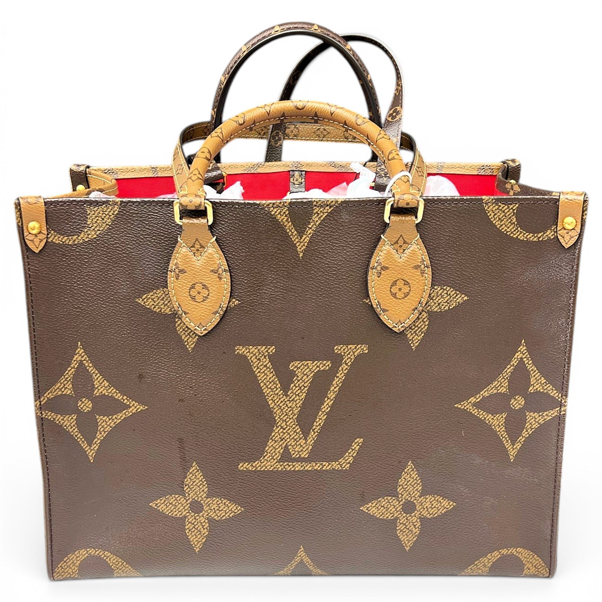 Onthego leather handbag