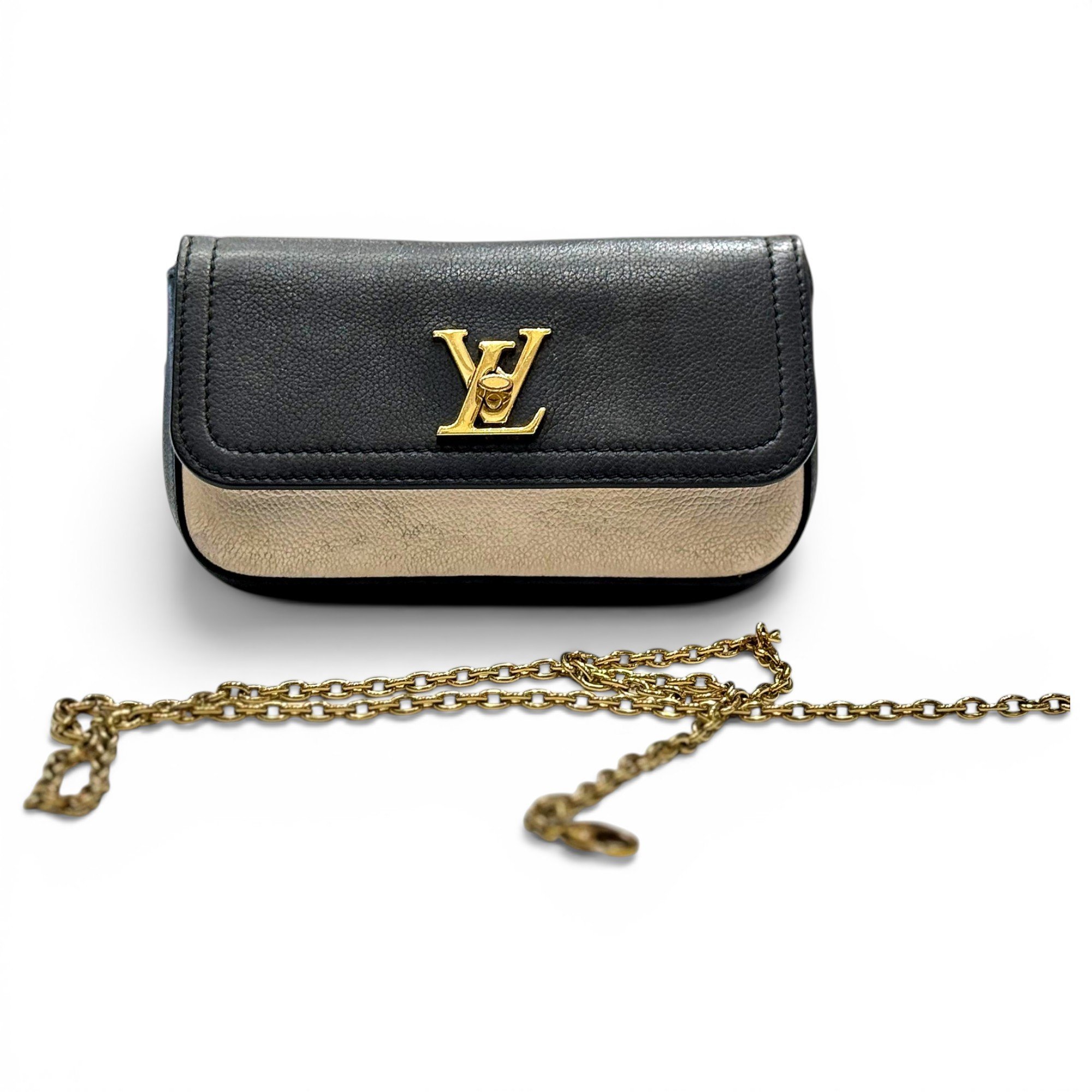 Louis Vuitton Leather handbag
