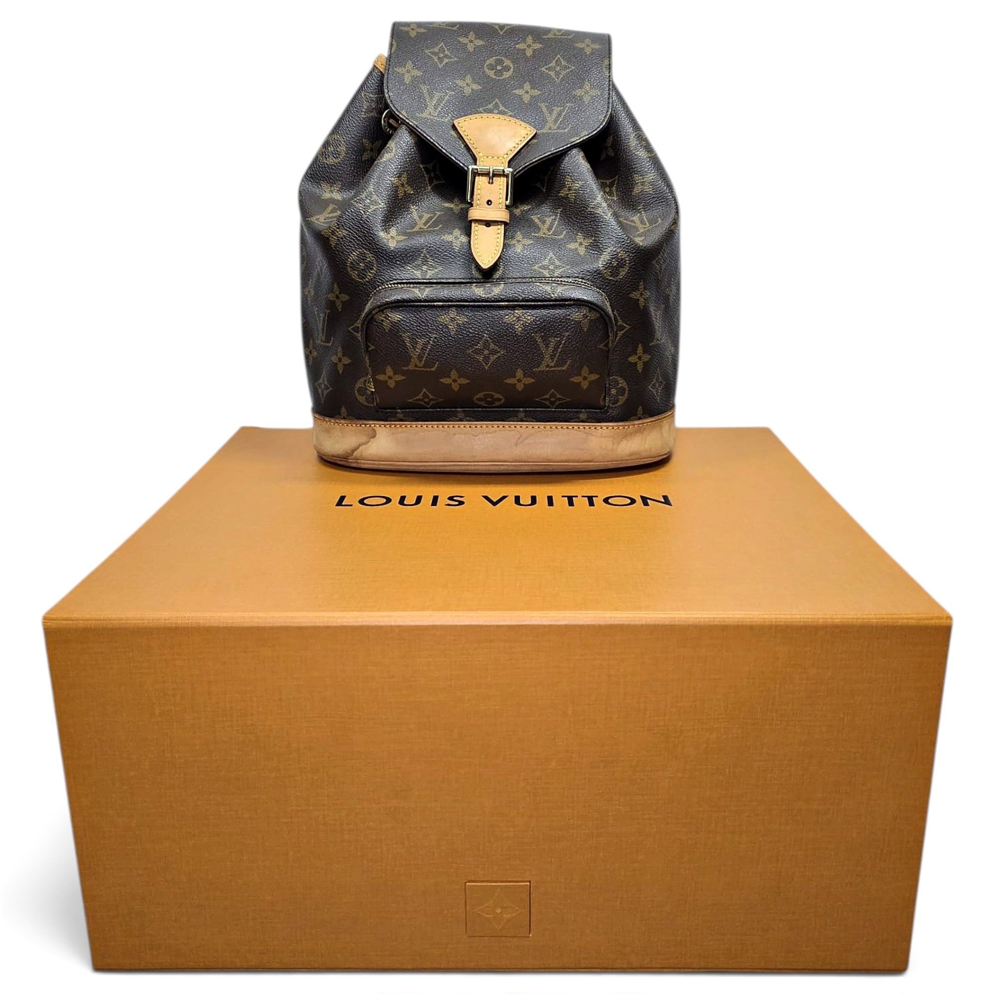Montsouris Vintage leather backpack