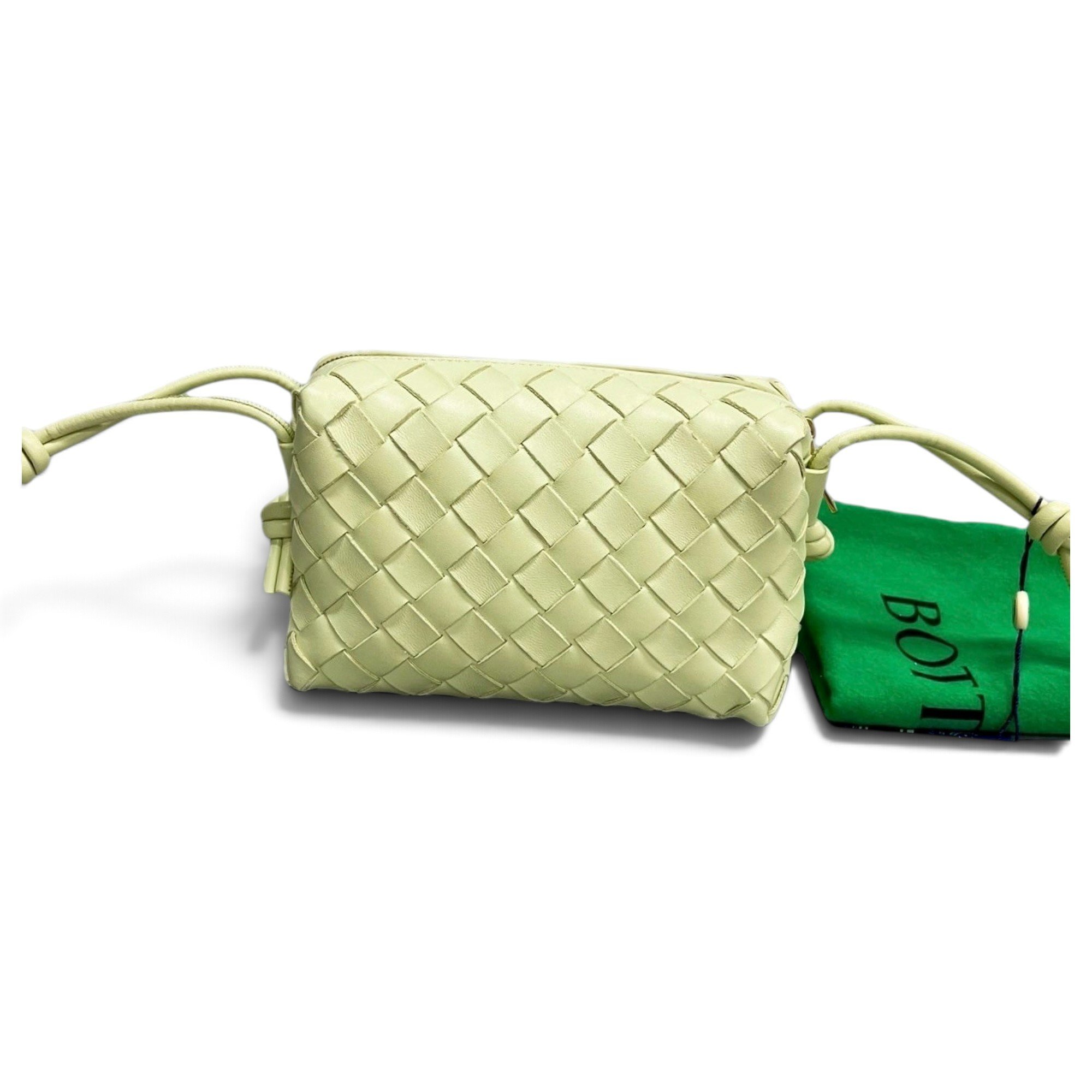 Loop leather handbag